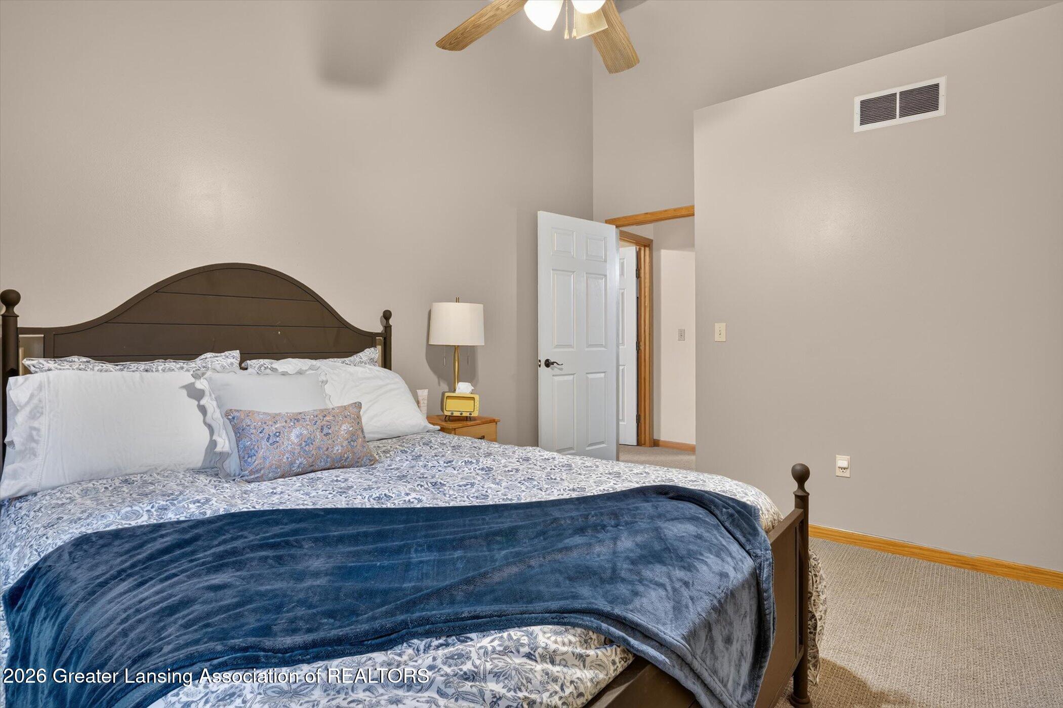 2586 Sanibel Hollow