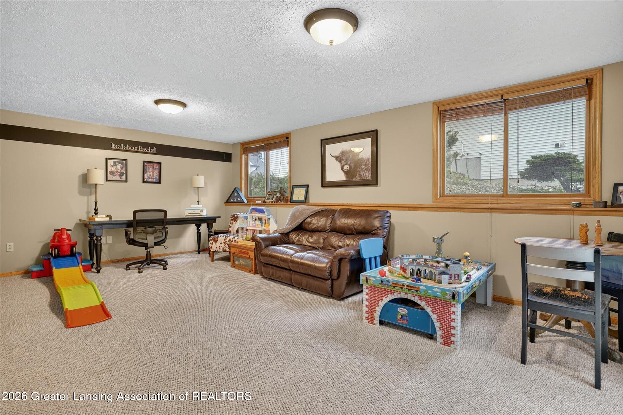 2586 Sanibel Hollow
