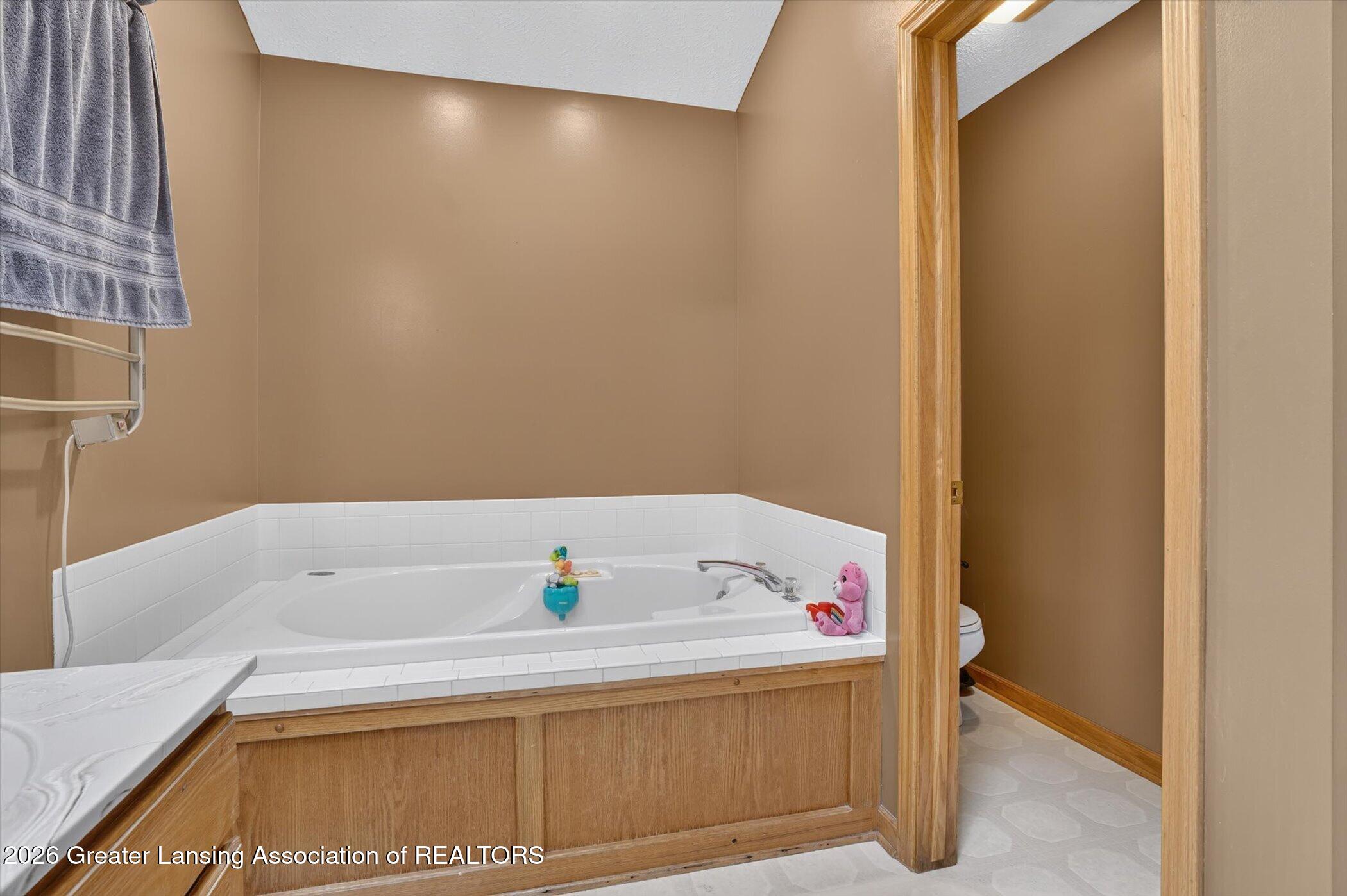 2586 Sanibel Hollow