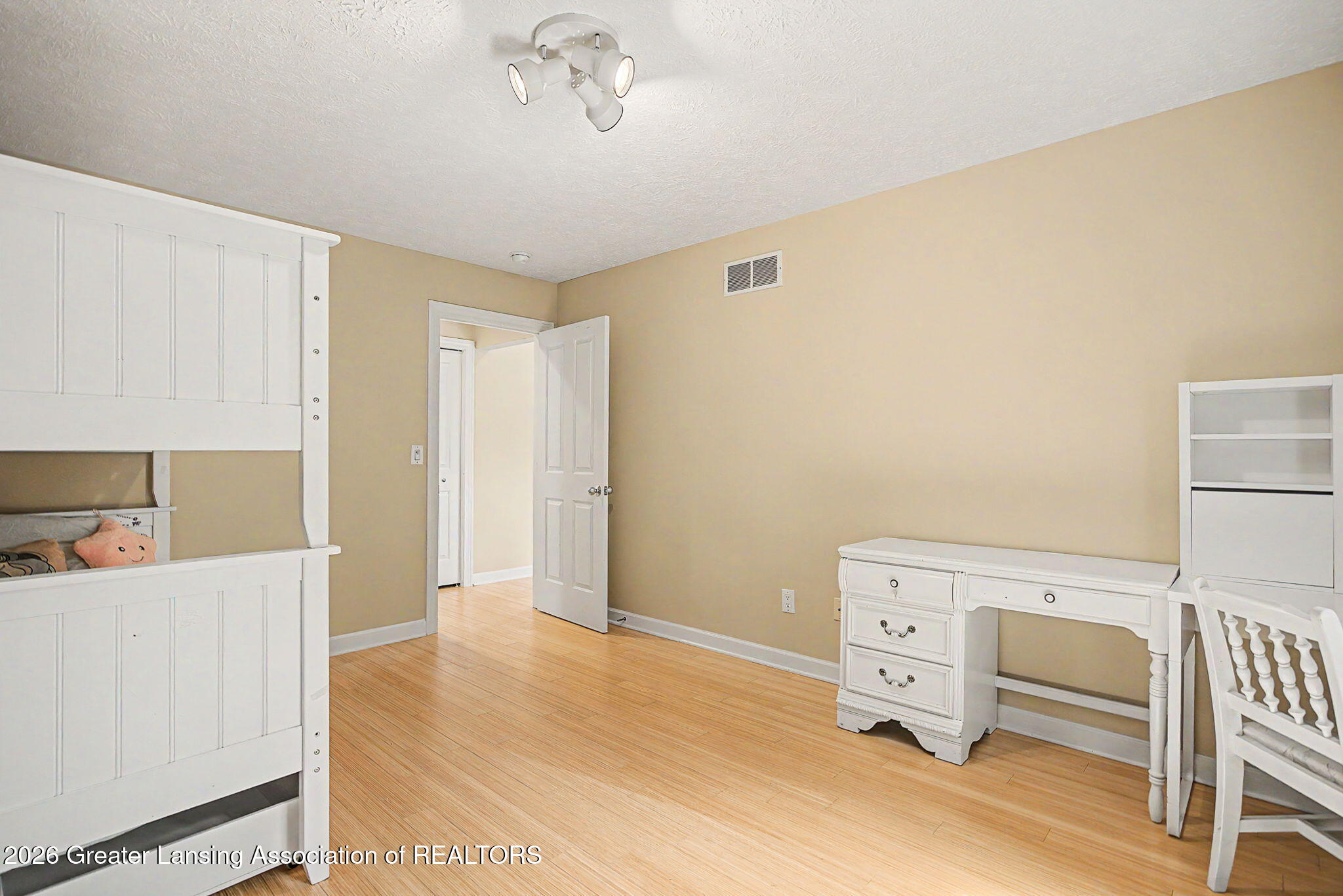 1817 Elk Lane