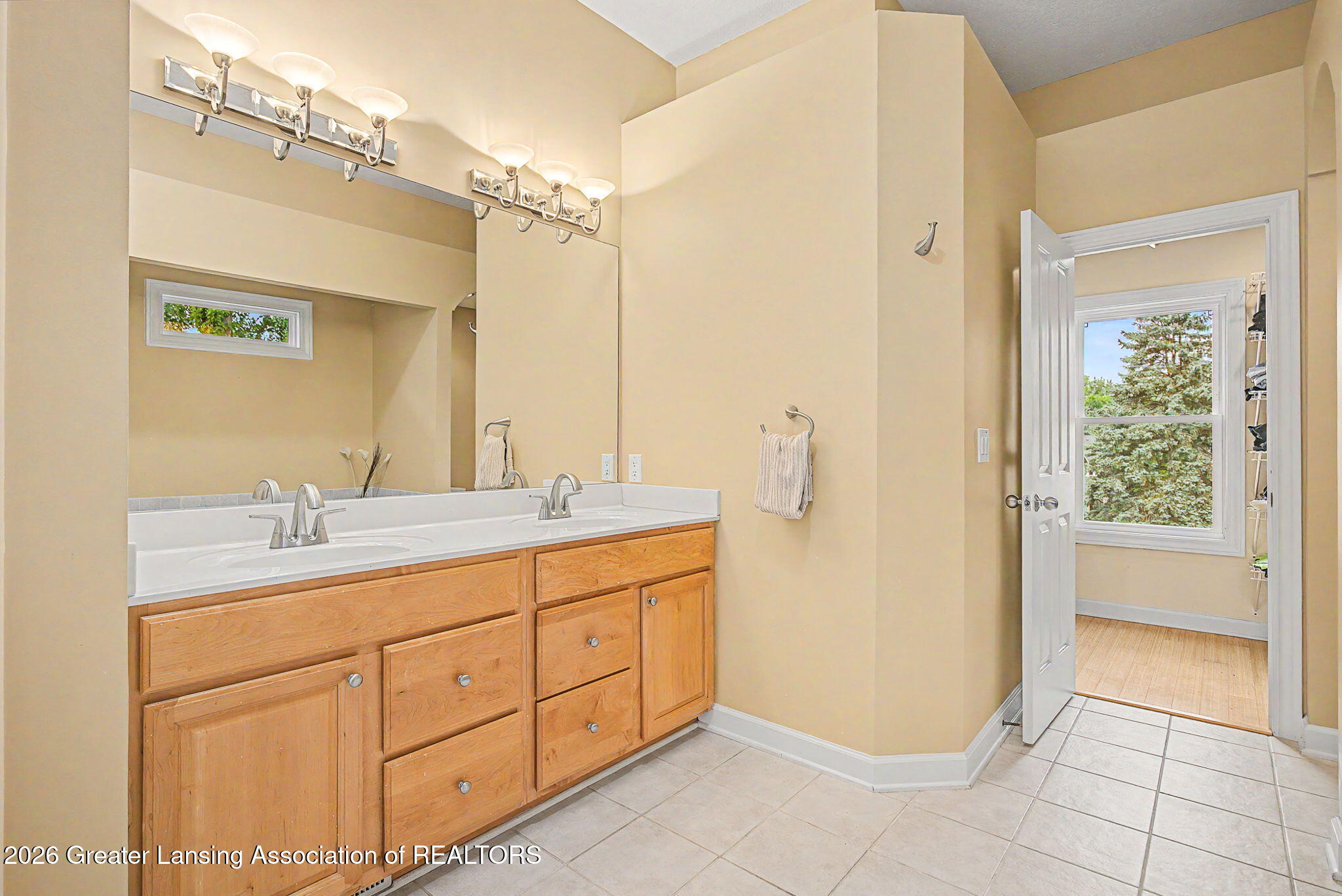 1817 Elk Lane
