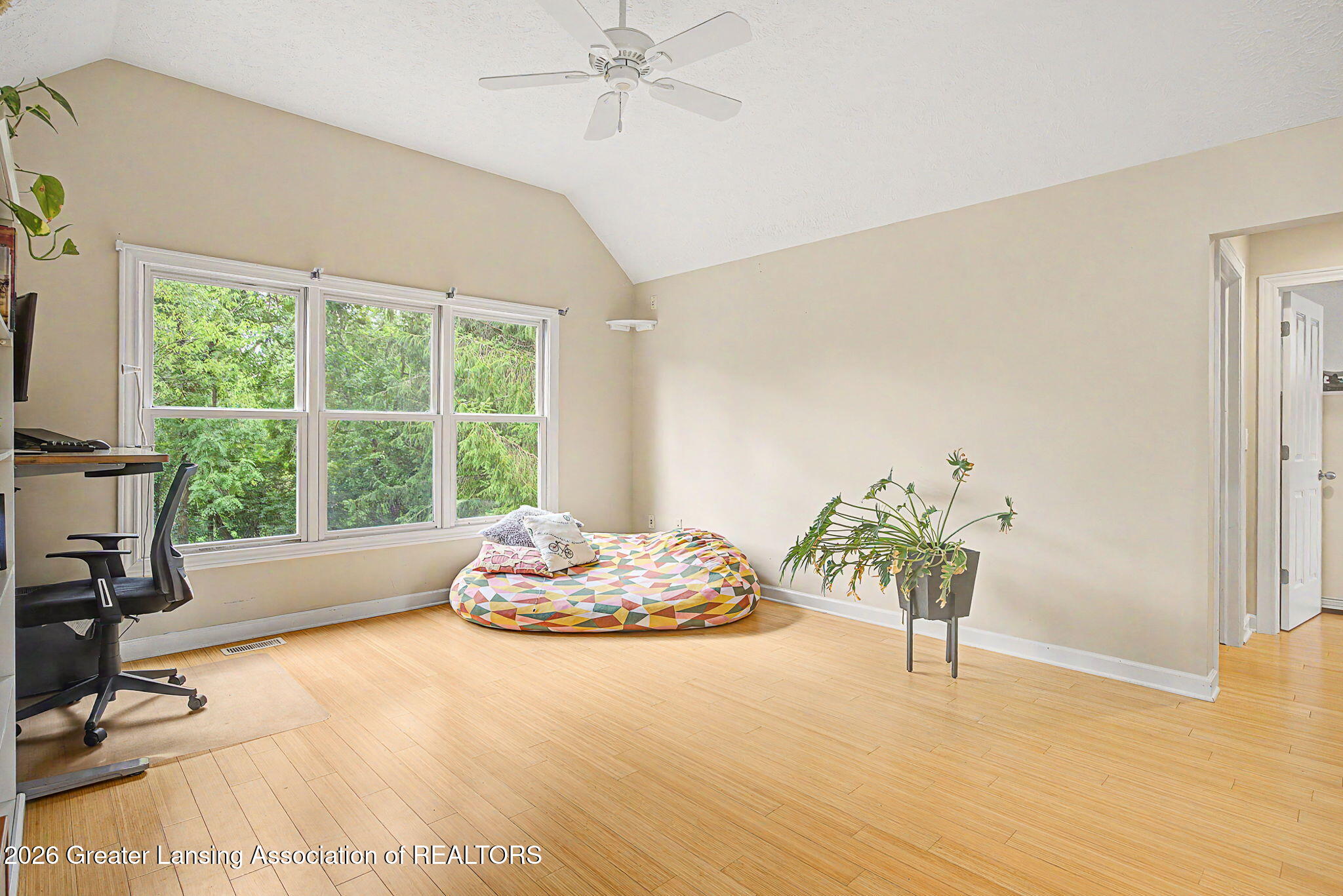 1817 Elk Lane