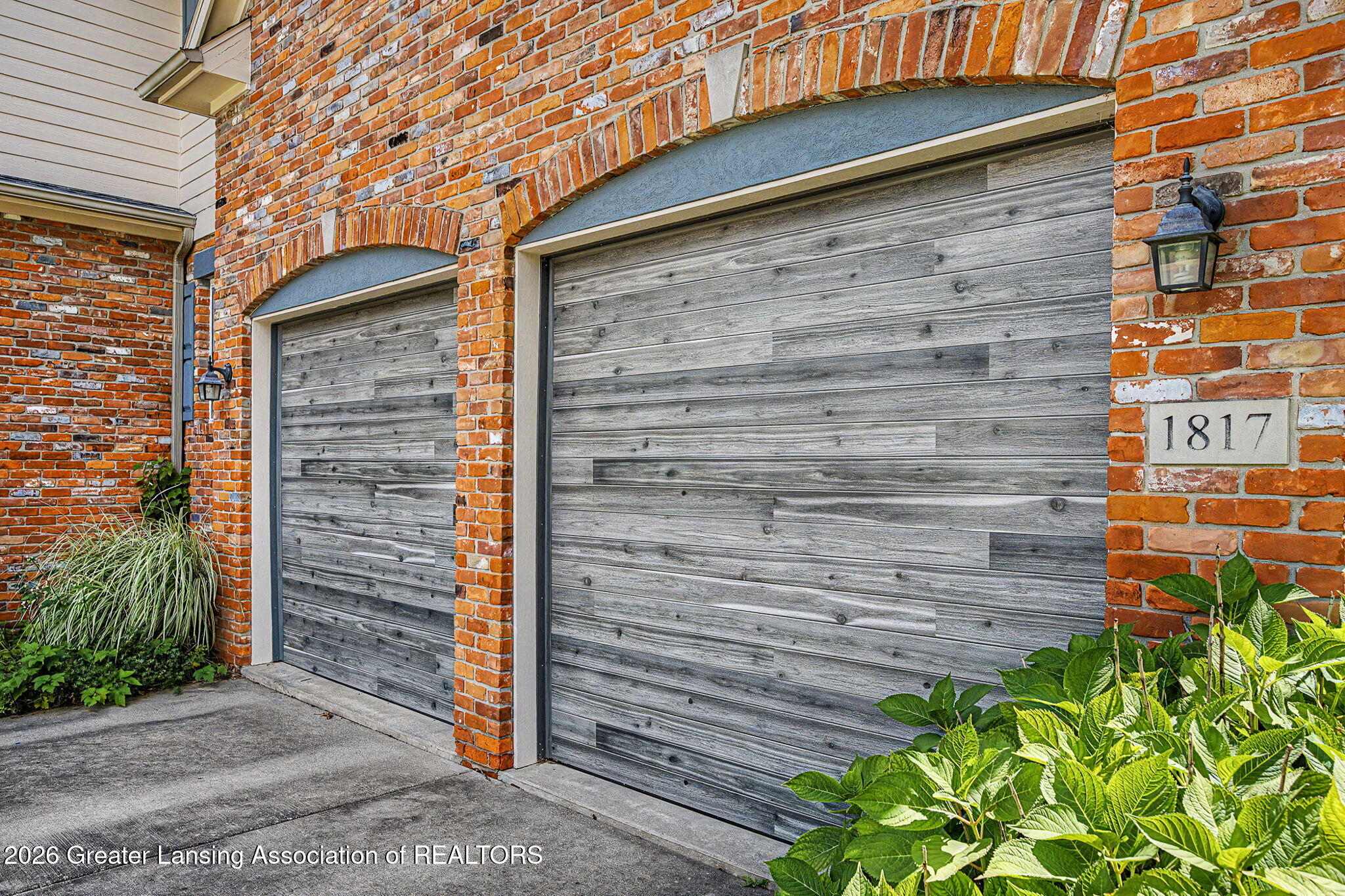 1817 Elk Lane