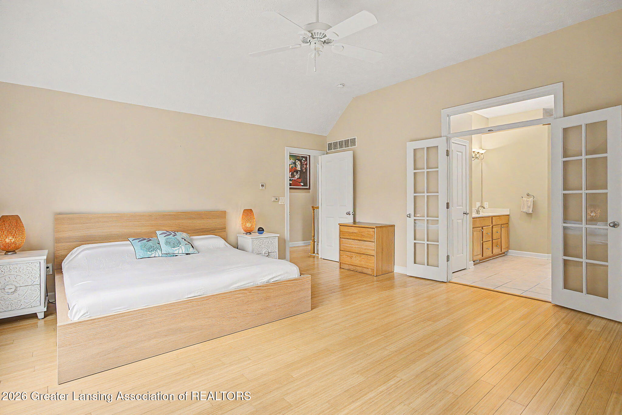 1817 Elk Lane