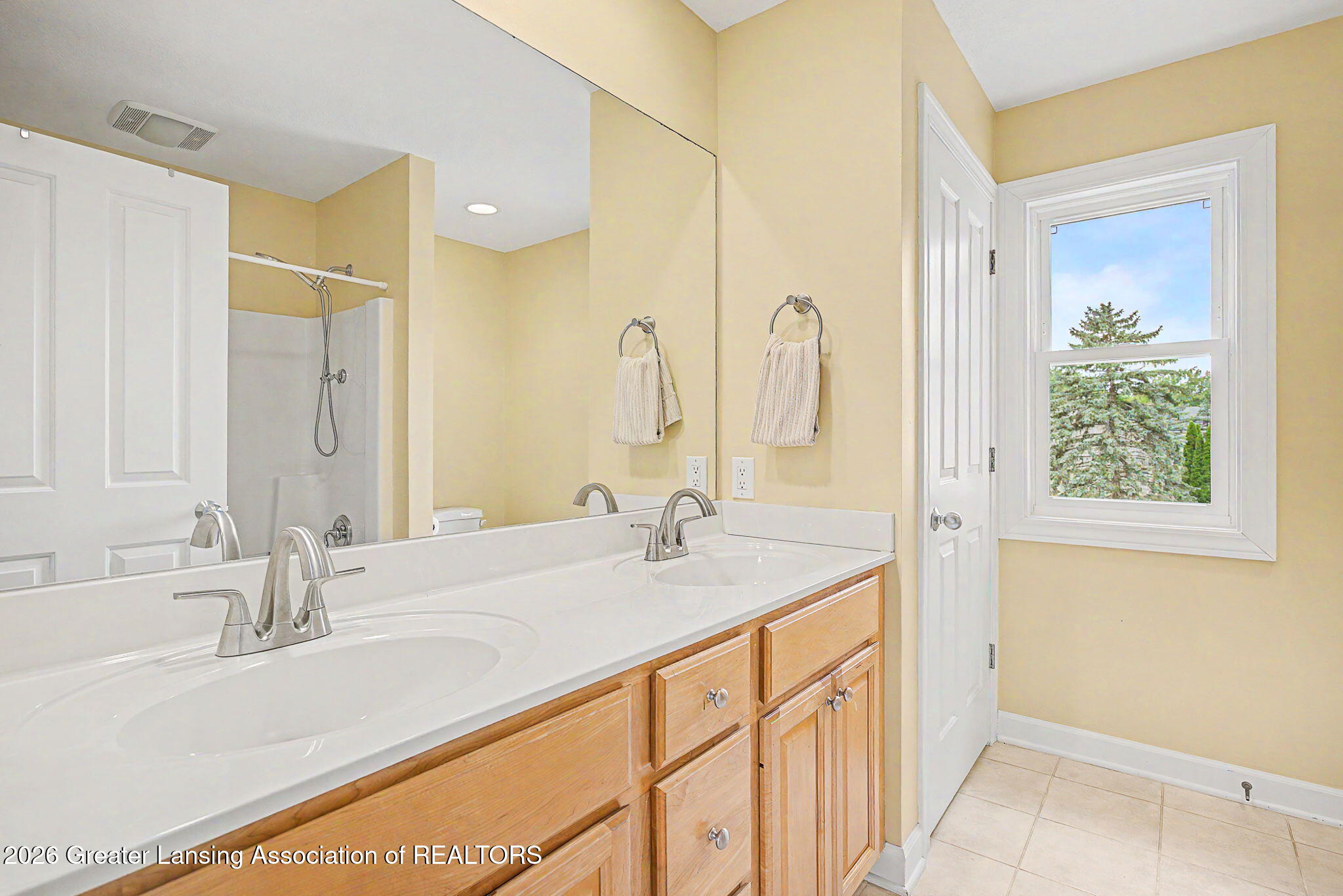 1817 Elk Lane