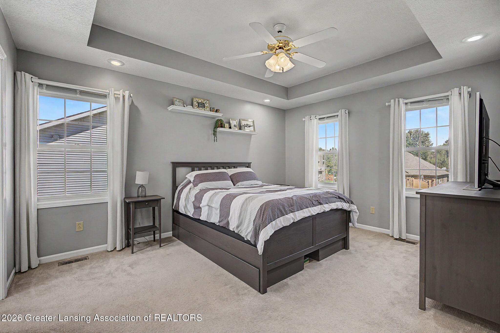 5815 Caleta Drive