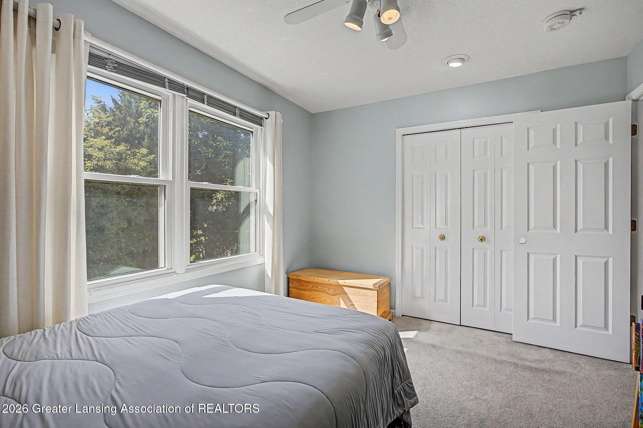 5815 Caleta Drive