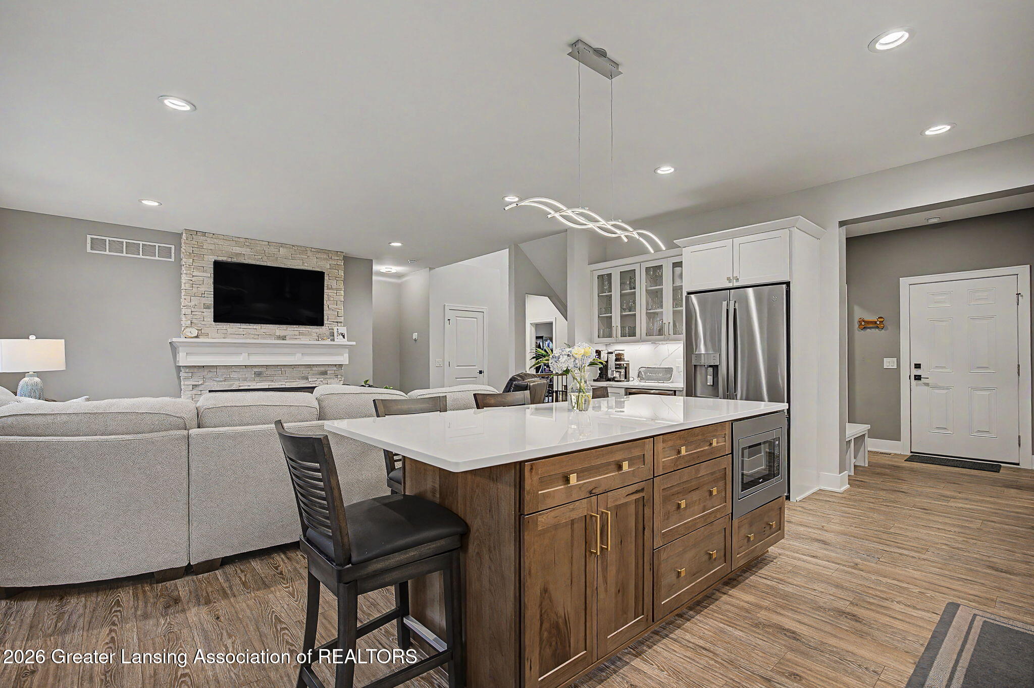 6475 Heathfield Drive