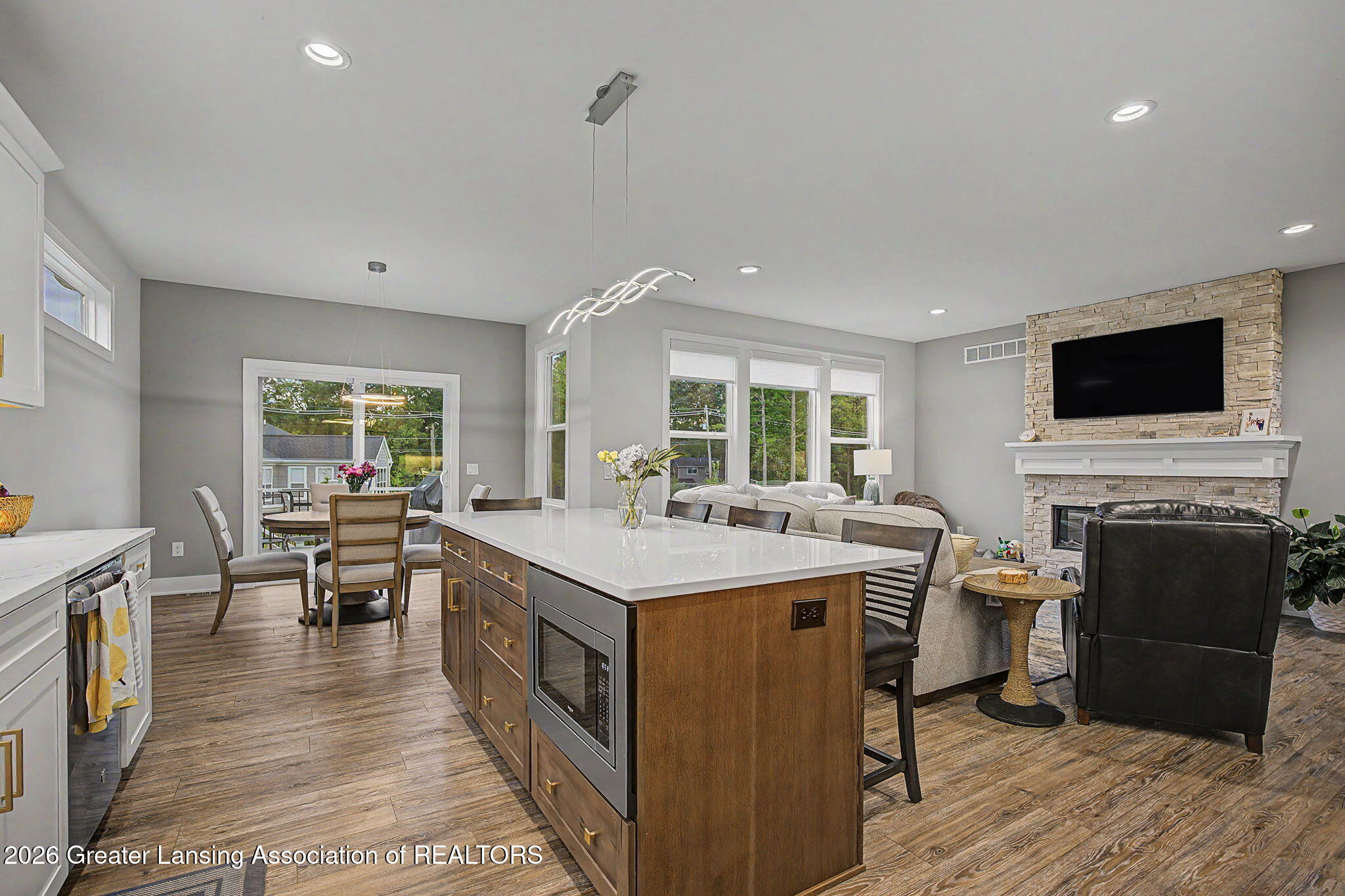 6475 Heathfield Drive