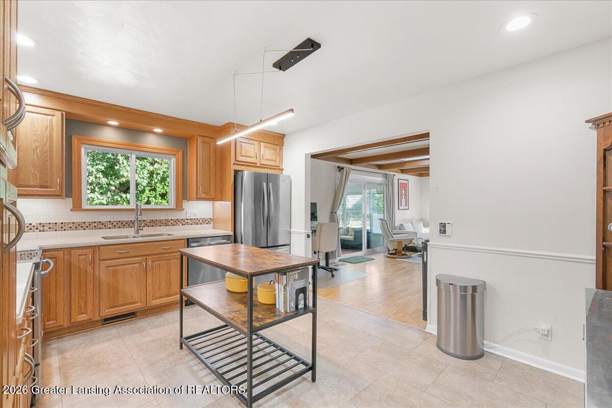 3822 New Salem Avenue
