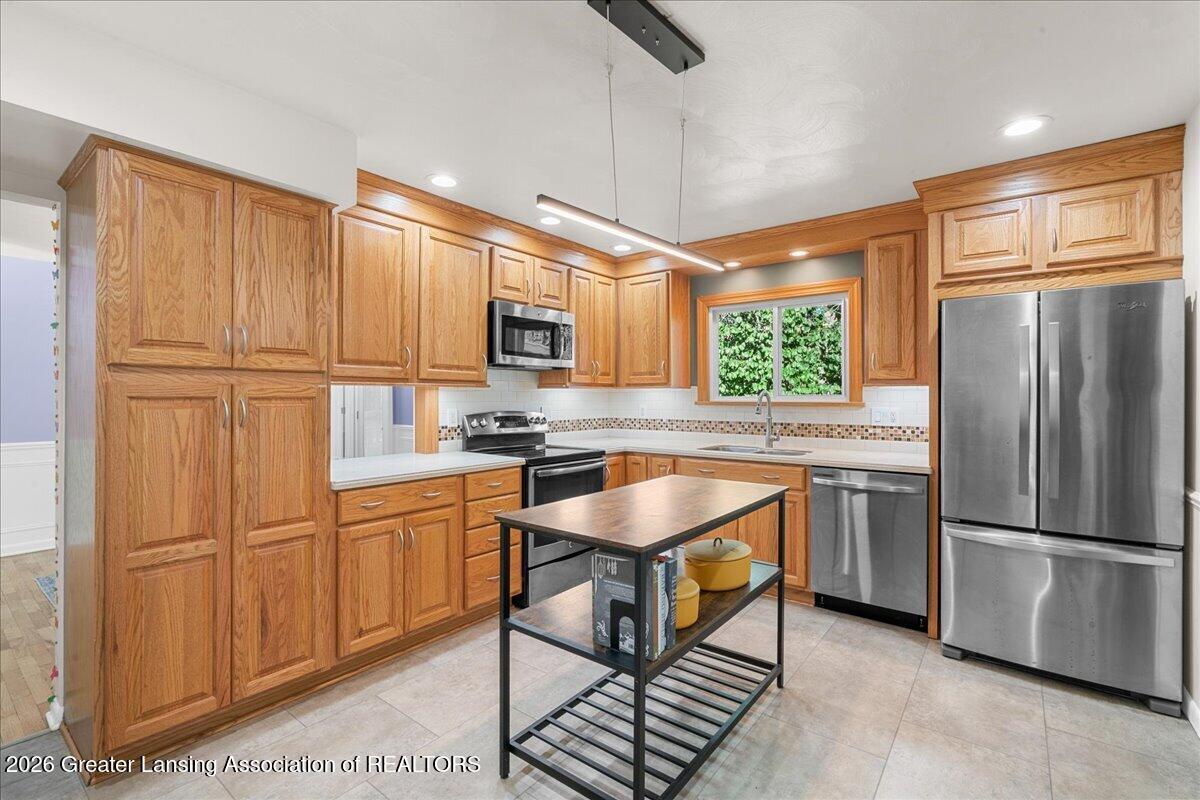 3822 New Salem Avenue