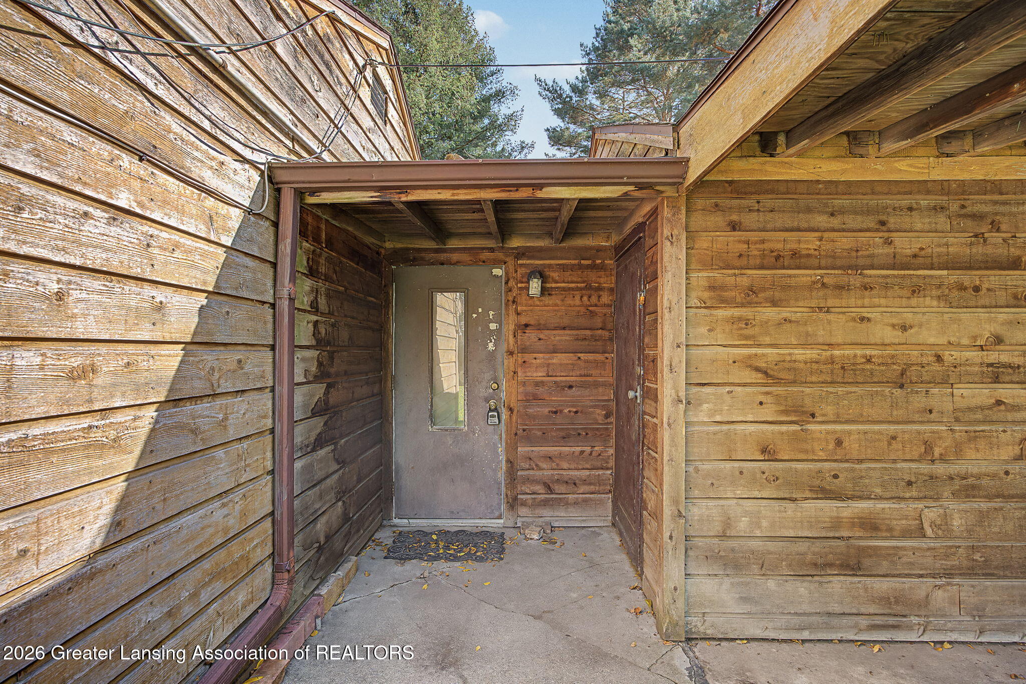 3072 E Lake Lansing Road