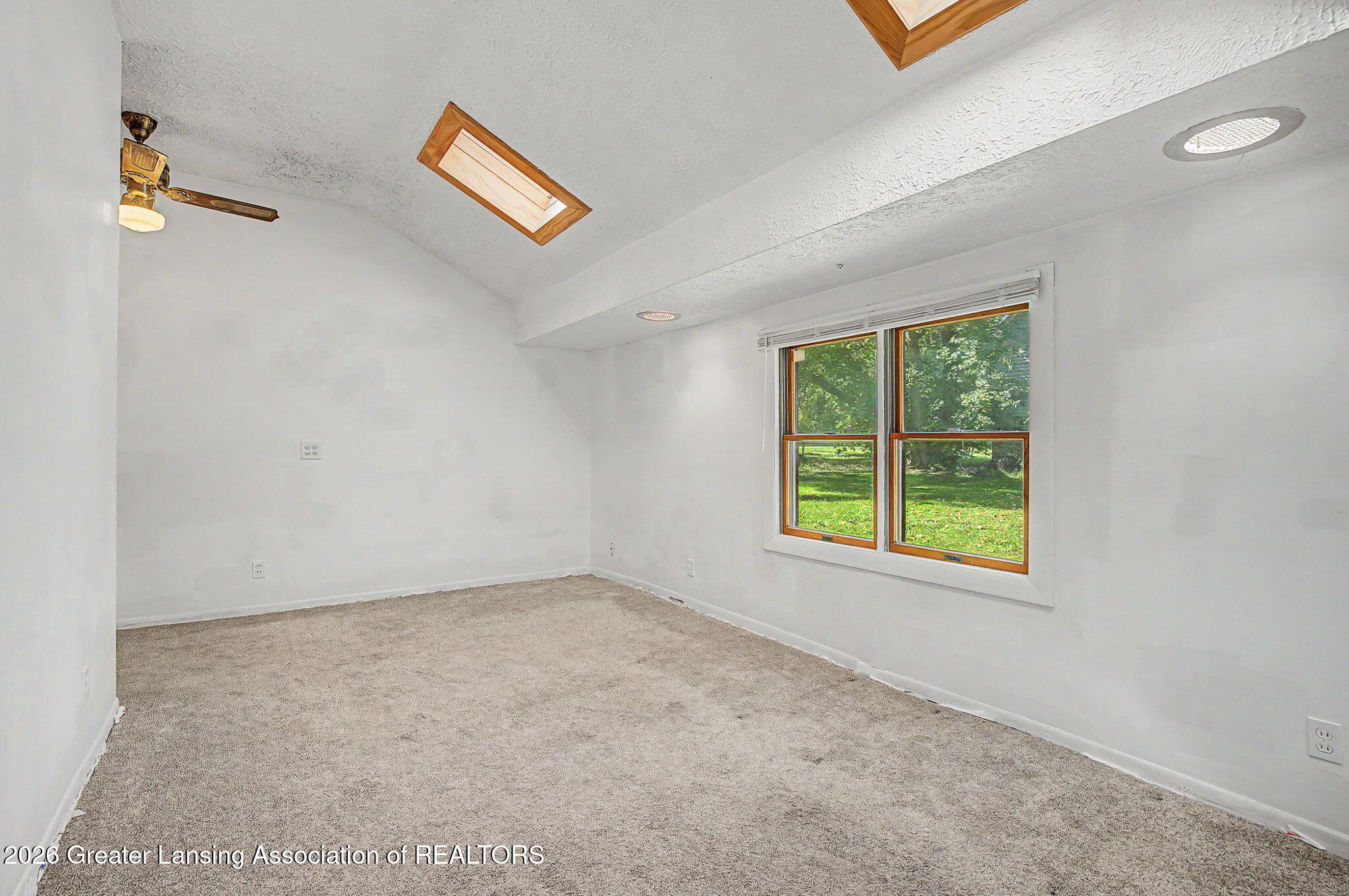 3072 E Lake Lansing Road