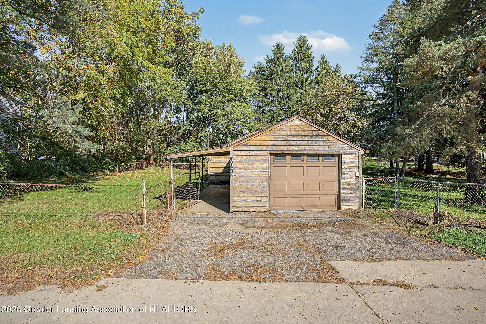 3072 E Lake Lansing Road