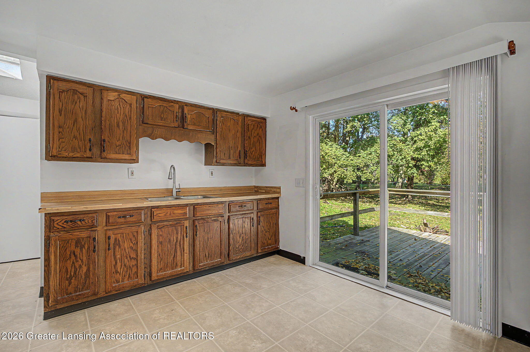 3072 E Lake Lansing Road