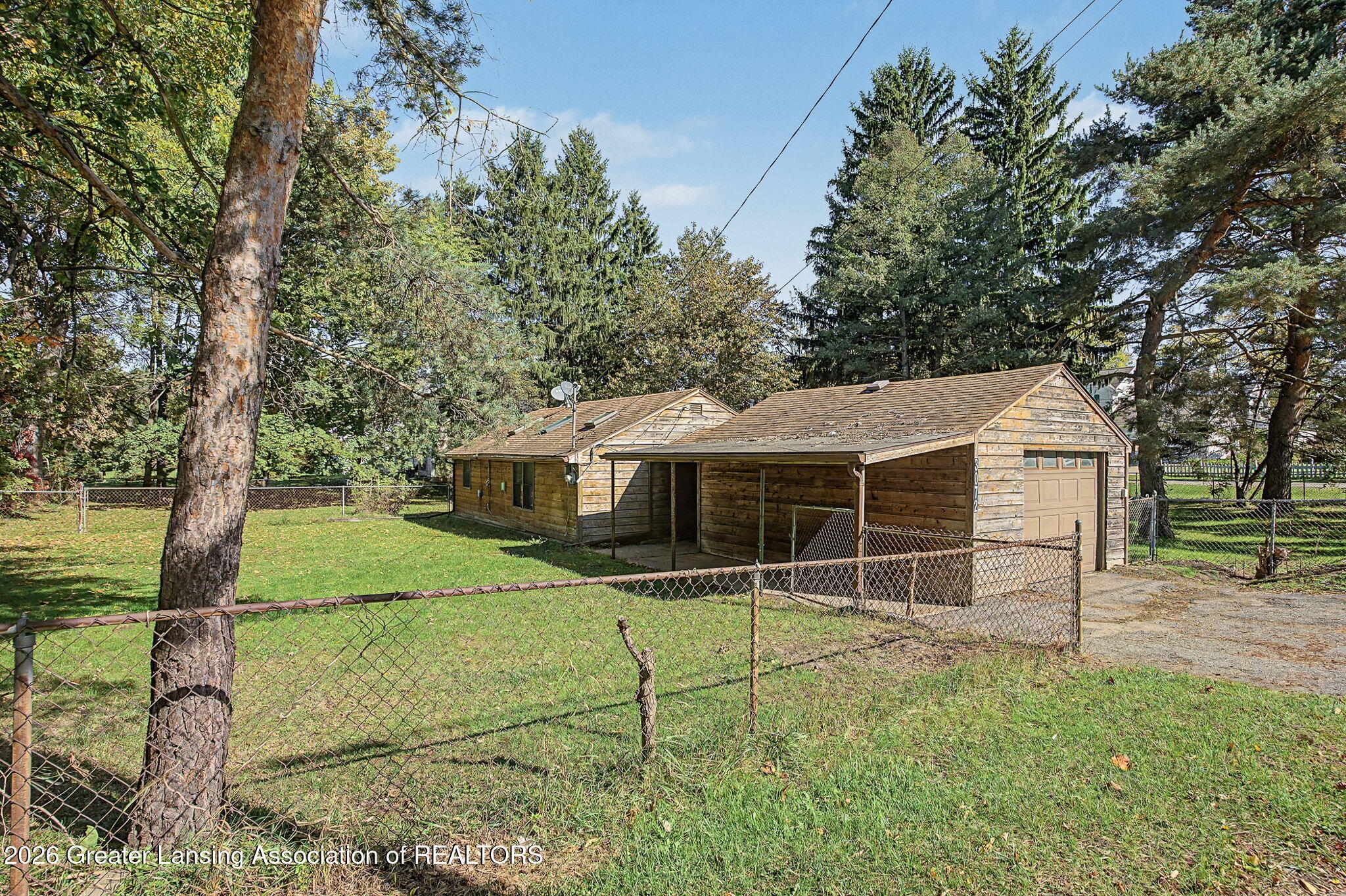 3072 E Lake Lansing Road
