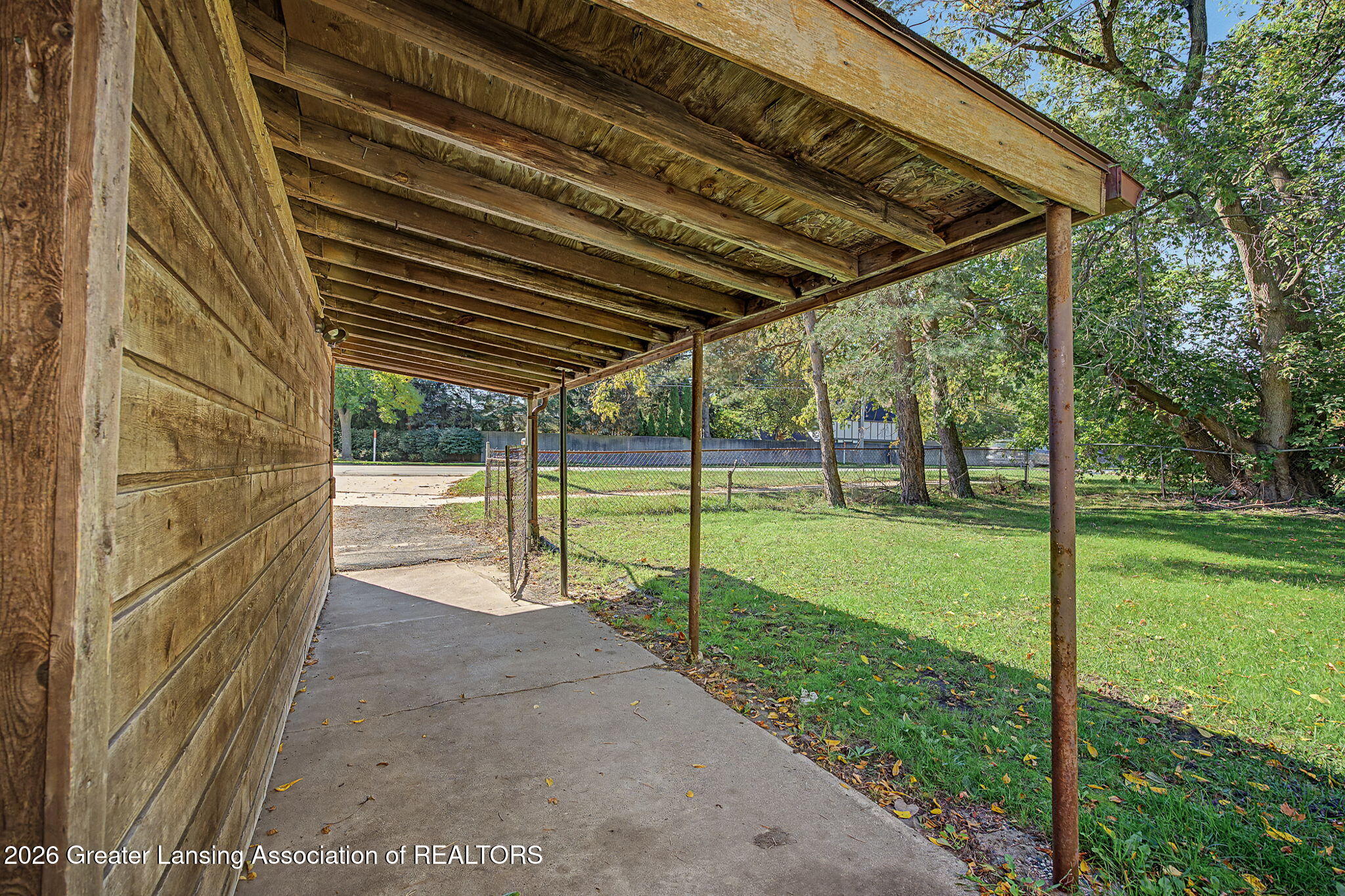 3072 E Lake Lansing Road