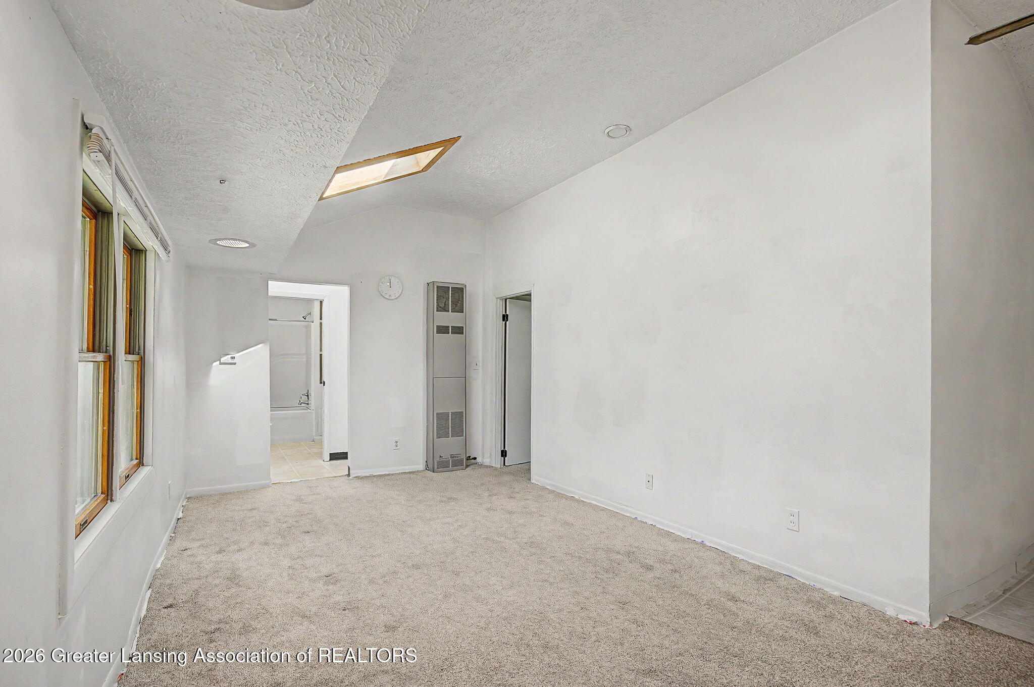 3072 E Lake Lansing Road