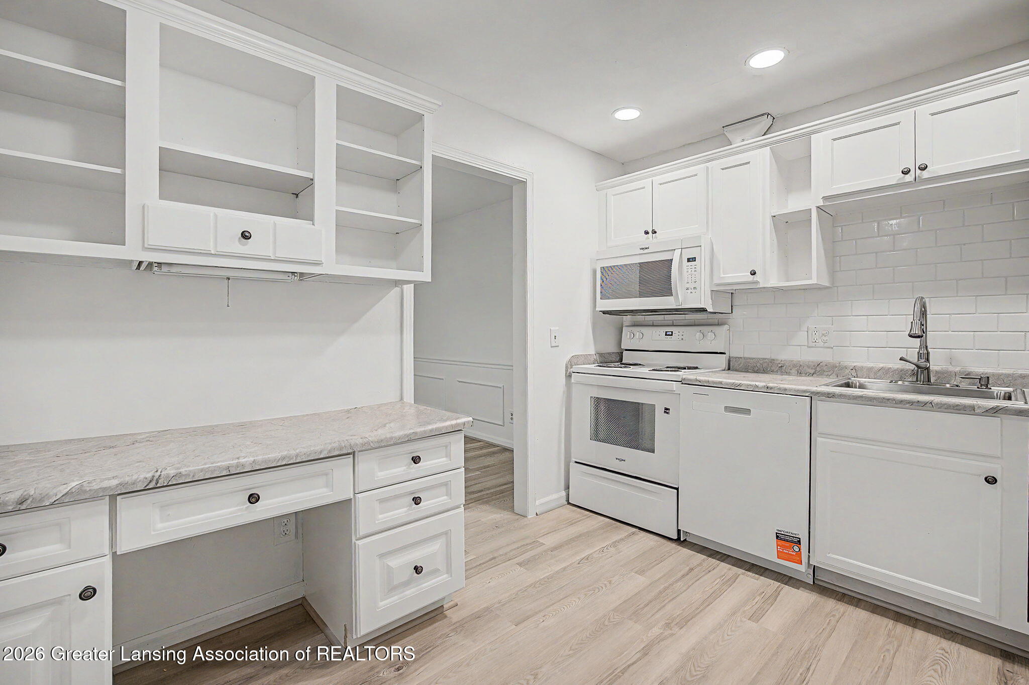 1740 Wellington Road 111