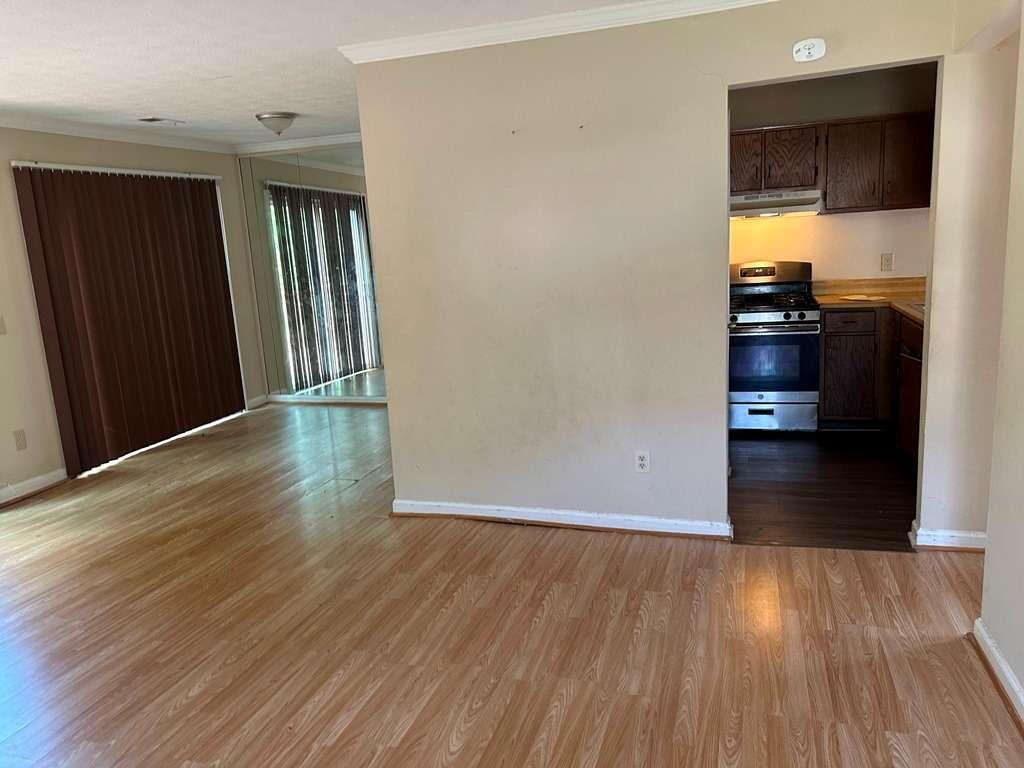 6432 Bedford Lane