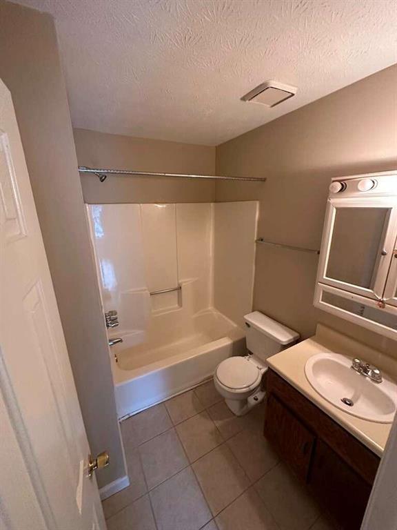 6432 Bedford Lane