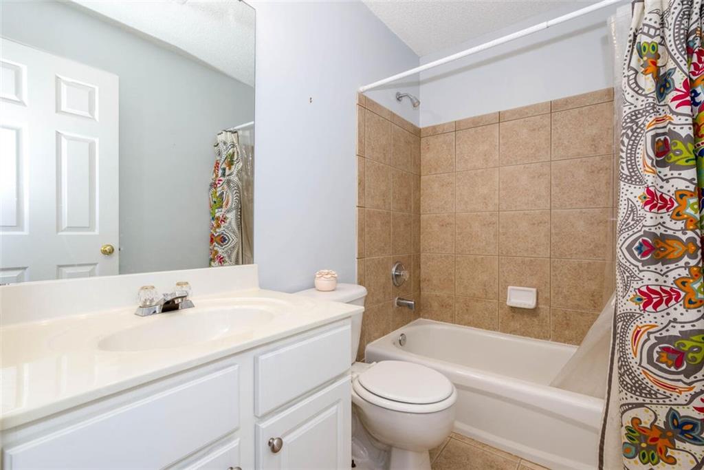 408 ISLANDORA Cove
