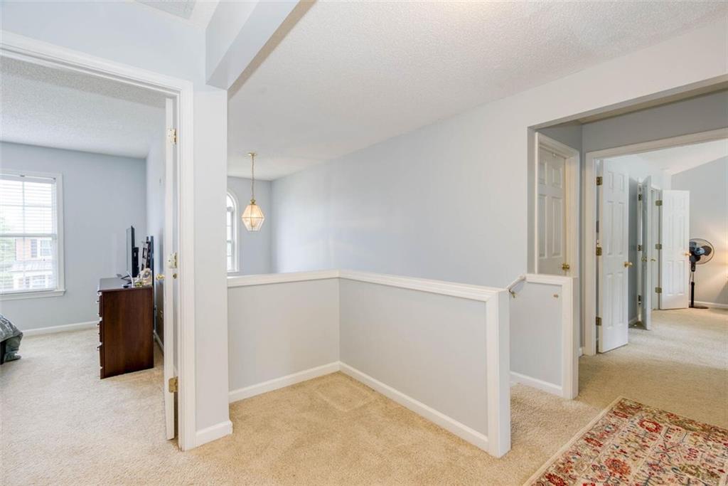 408 ISLANDORA Cove