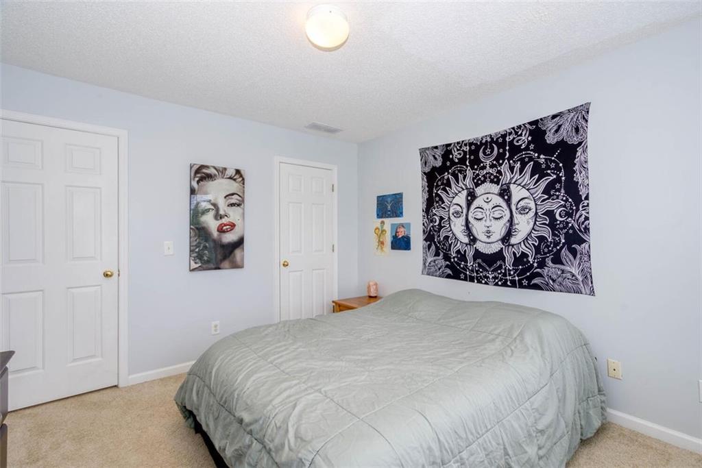 408 ISLANDORA Cove