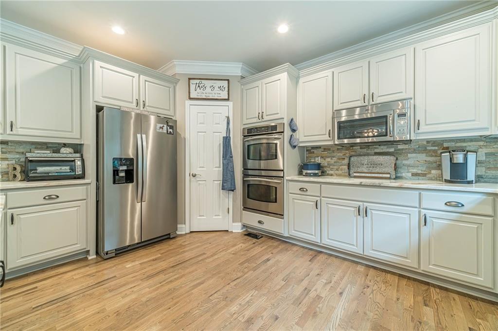2431 Tennyson Trail