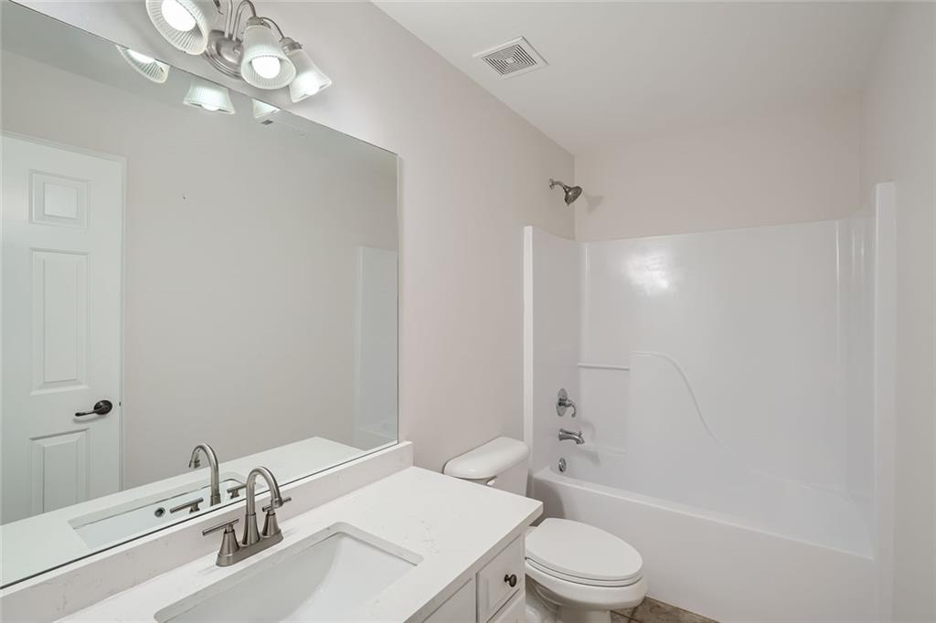 1216 Treemont Trace