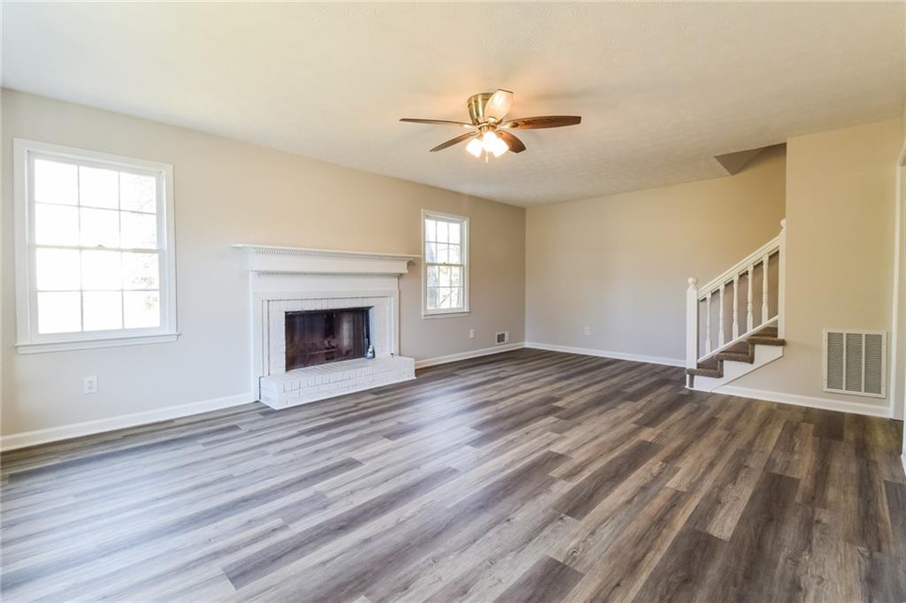 2542 Oak Grove Lane