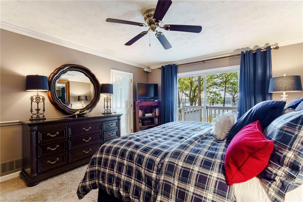 5853 Ridgetop Drive