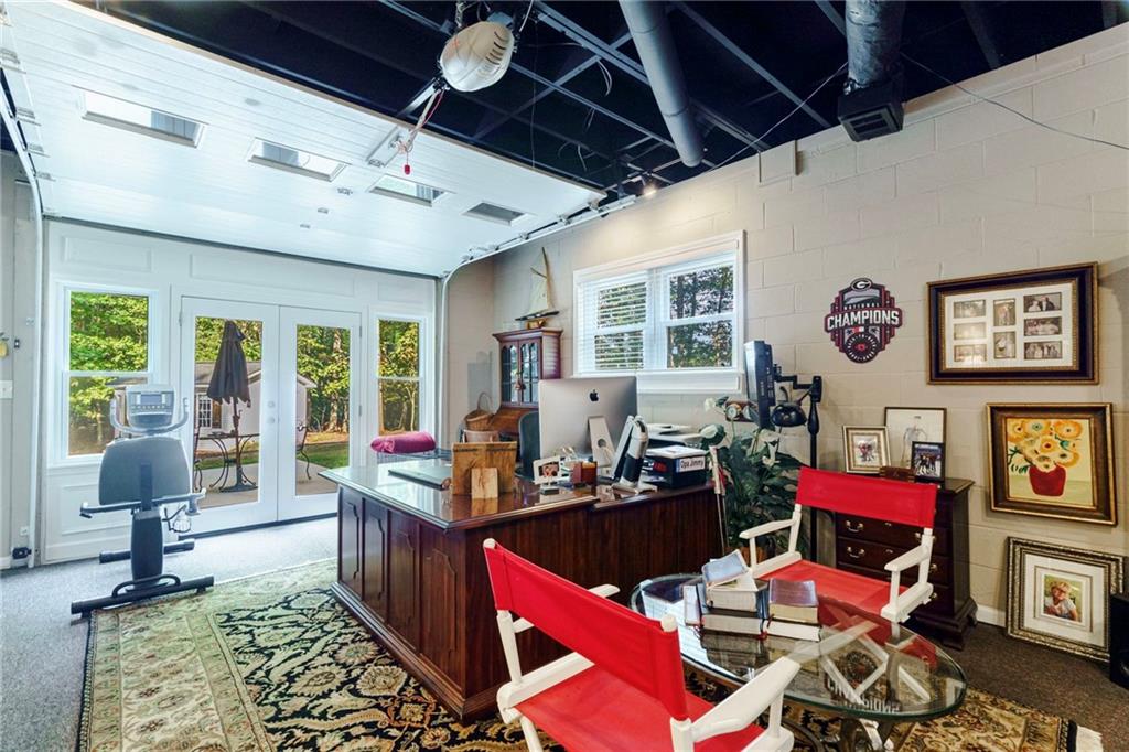 5853 Ridgetop Drive