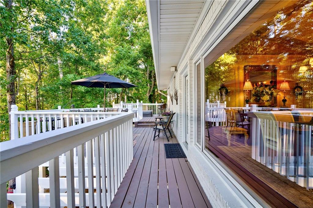 5853 Ridgetop Drive