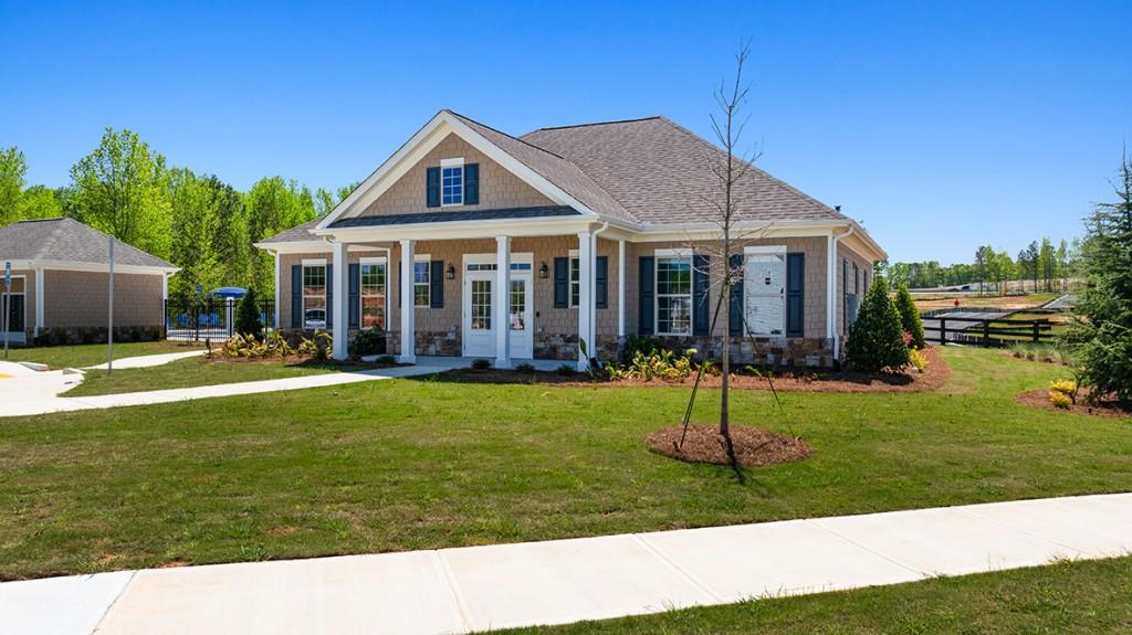138 King Village