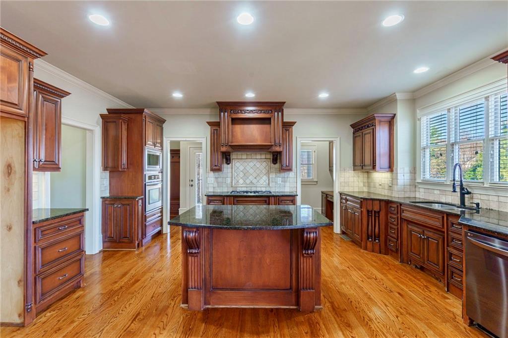 1140 Pearl Mist Drive SW