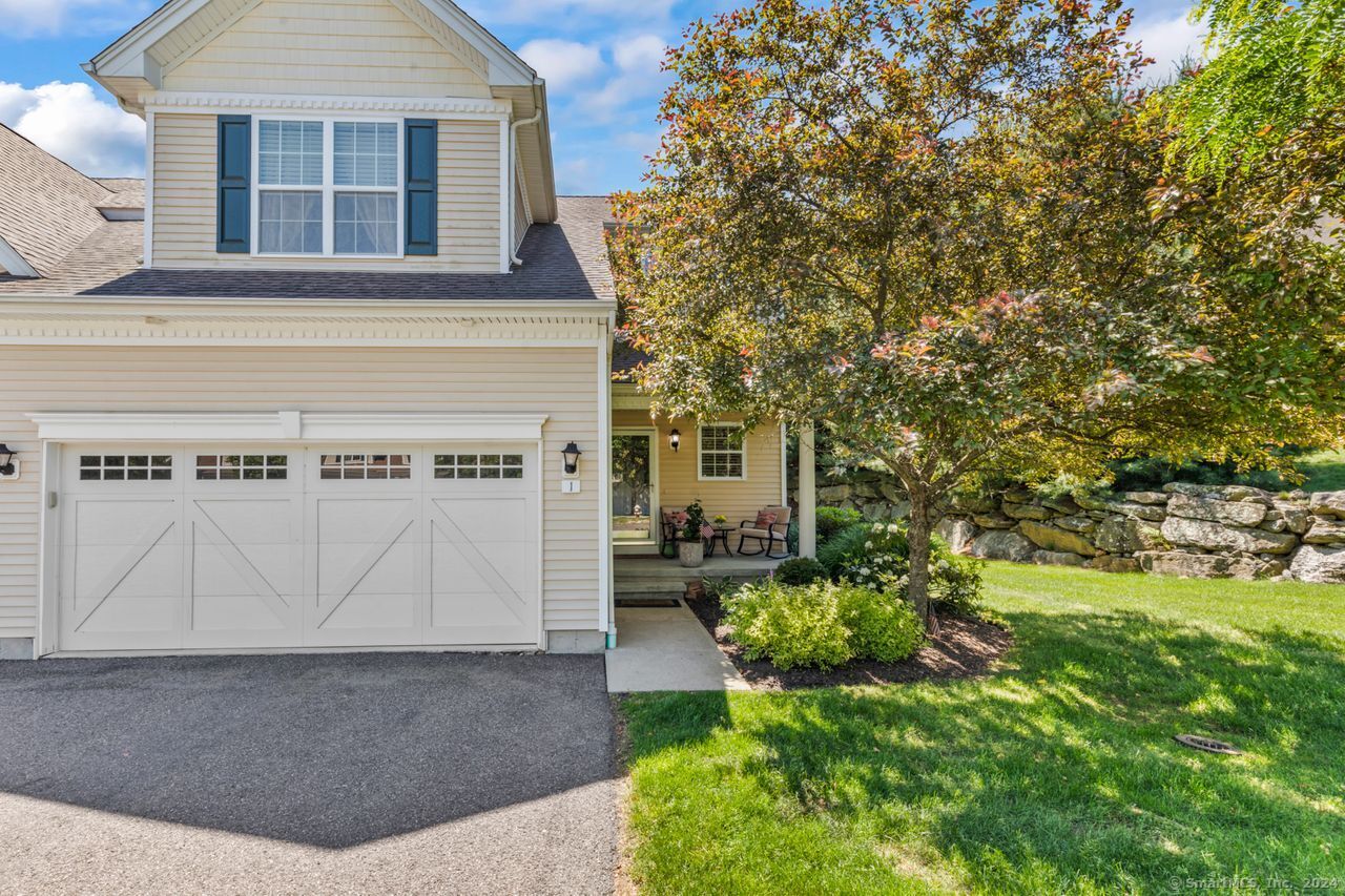 1 Poplar Drive 1