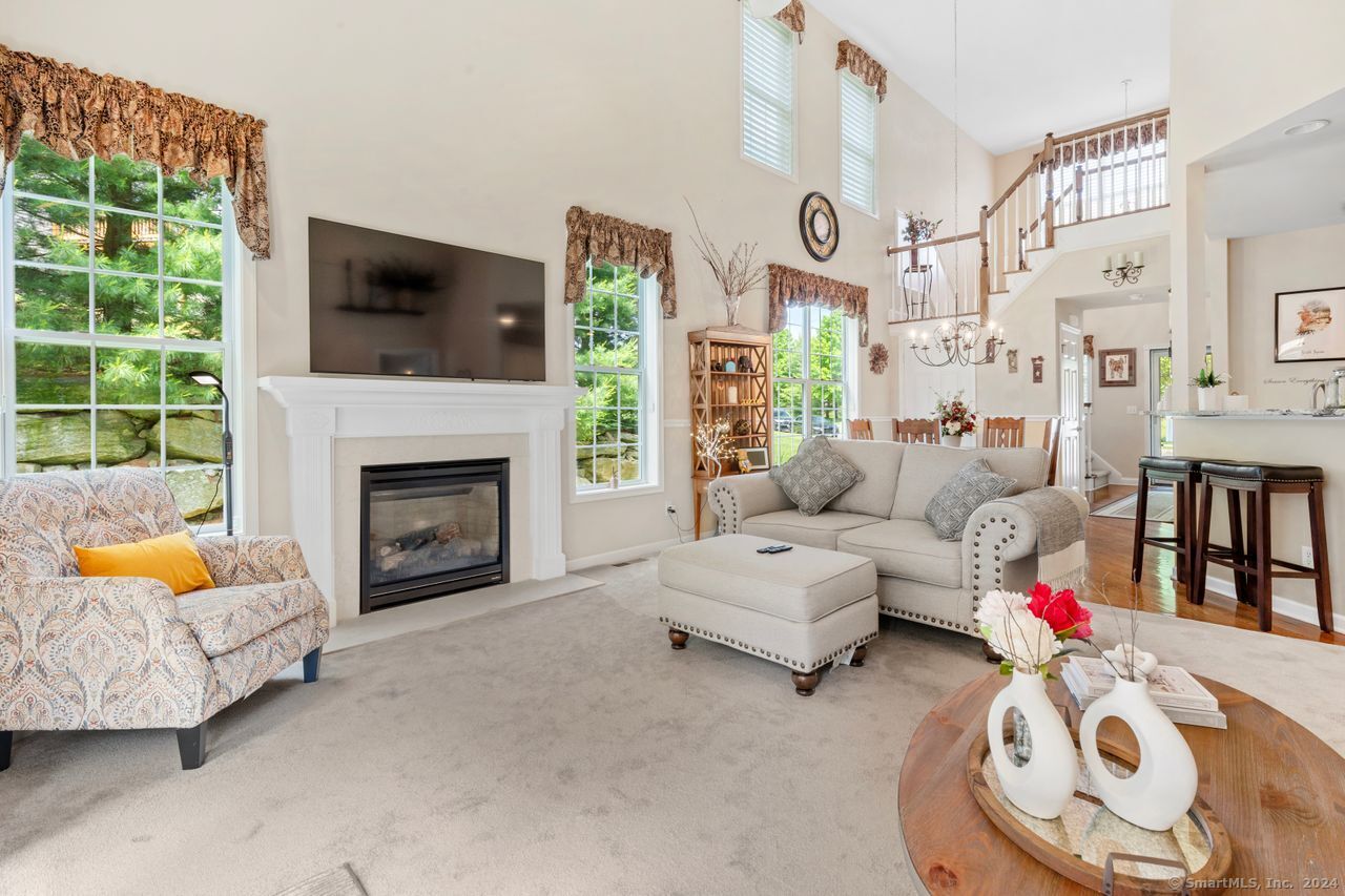 1 Poplar Drive 1