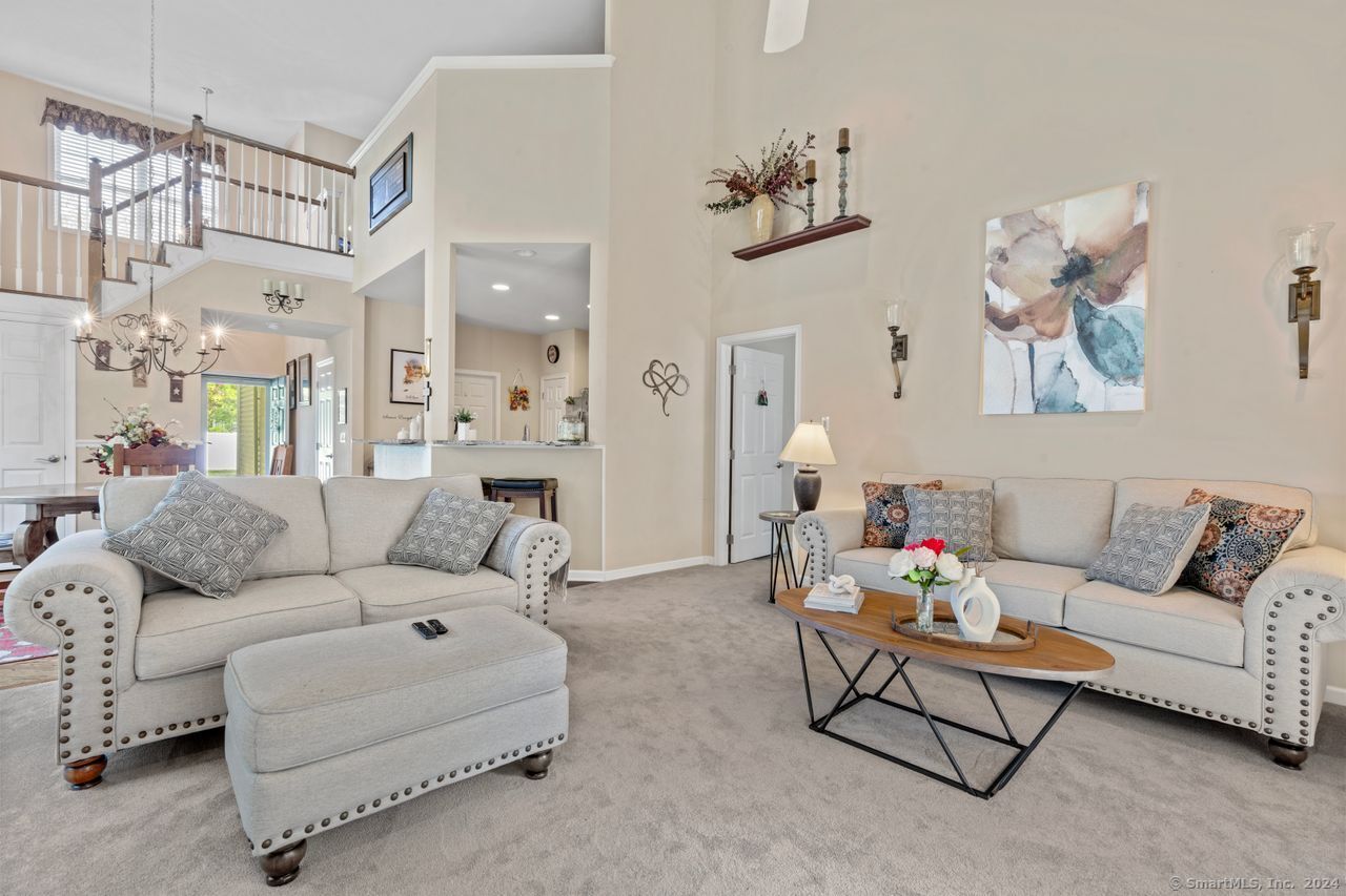 1 Poplar Drive 1