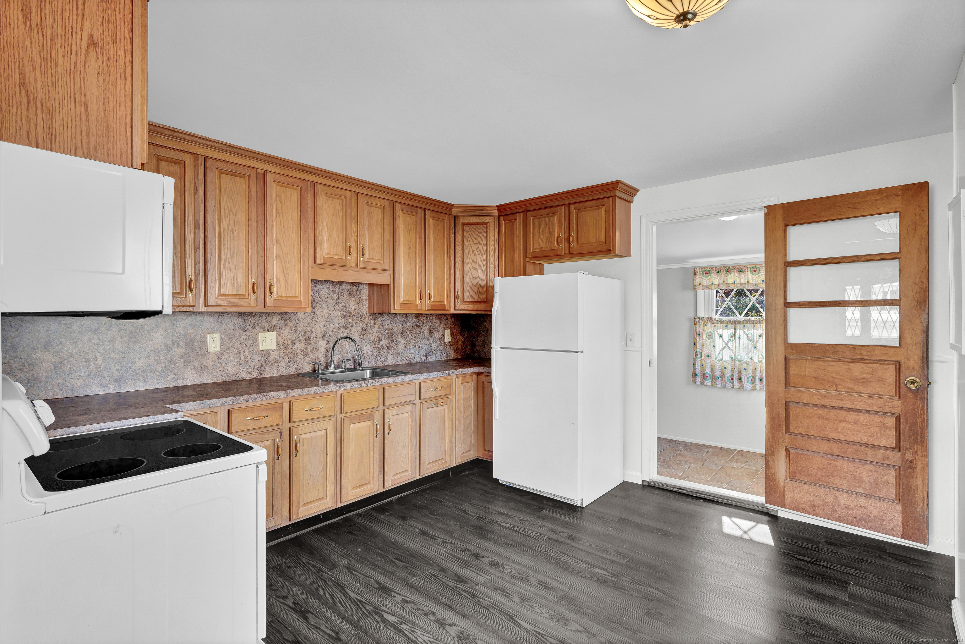 18 Circle Drive