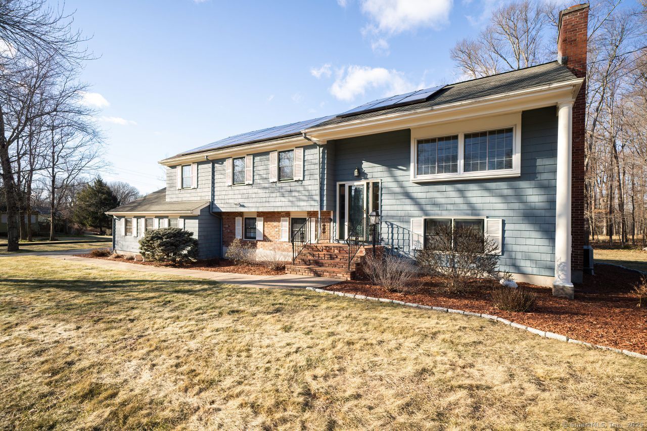 93 Beechwood Drive