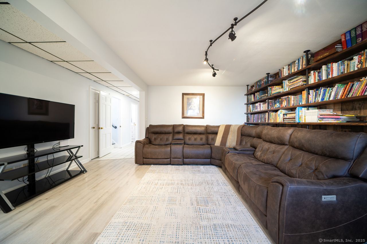 93 Beechwood Drive