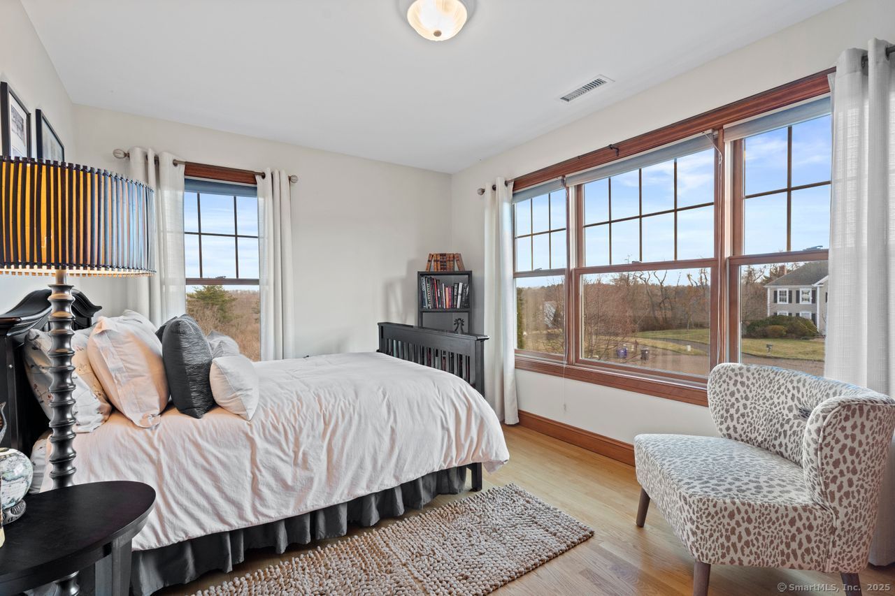 20 Autumn Ridge Road