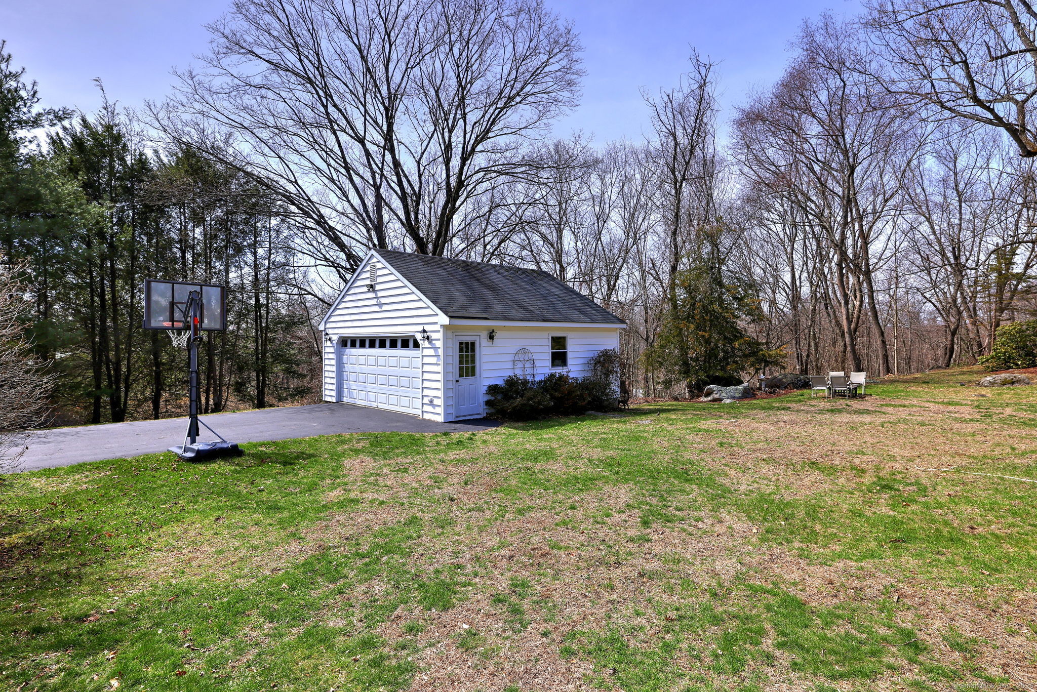30 Old Ansonia Road
