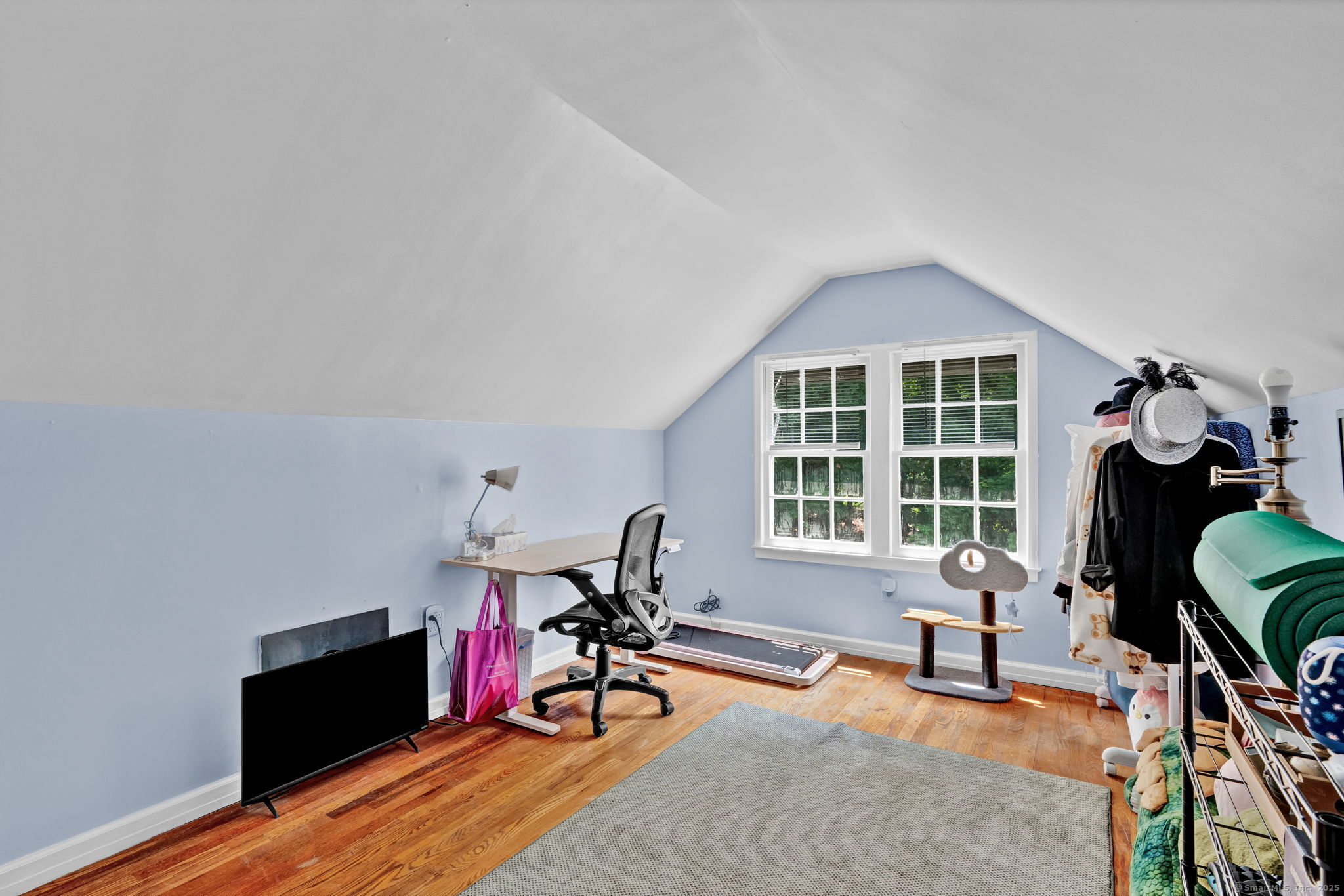 98 Morningside Drive West