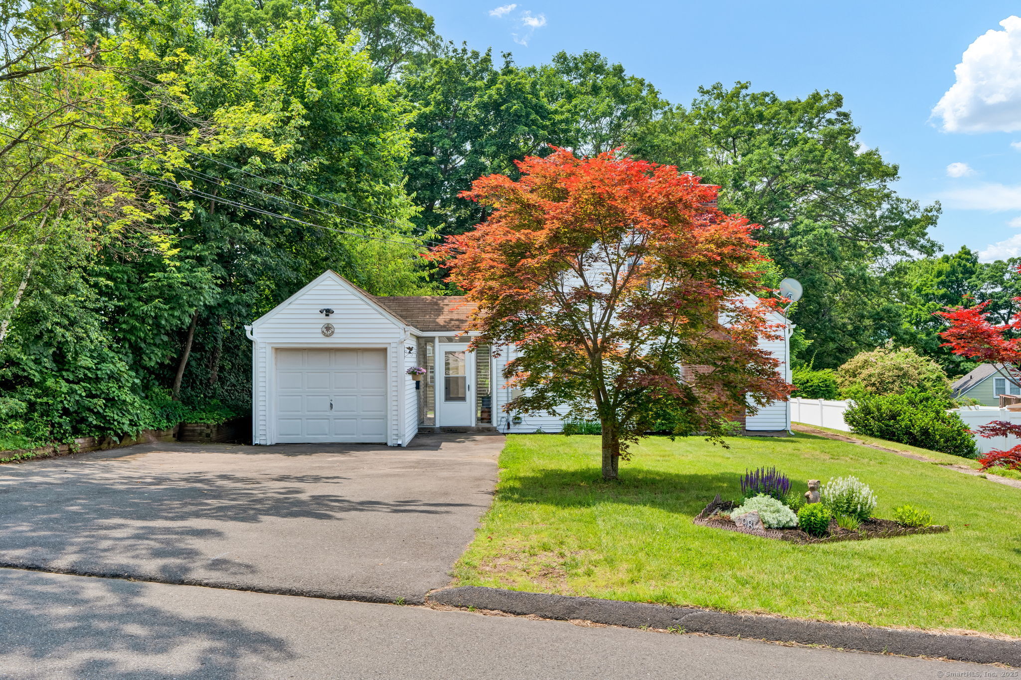 98 Morningside Drive West