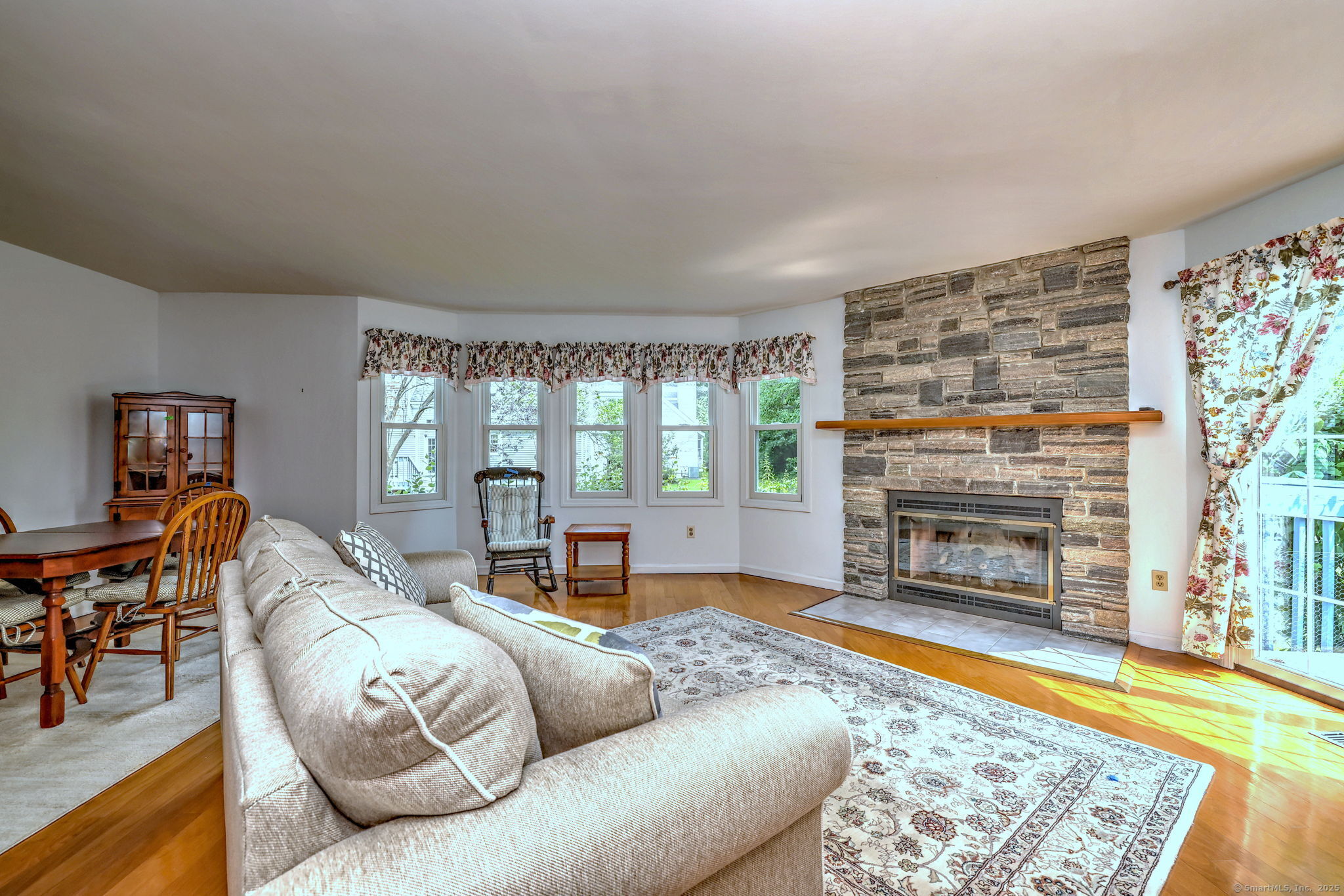 4 Manor House Lane 4