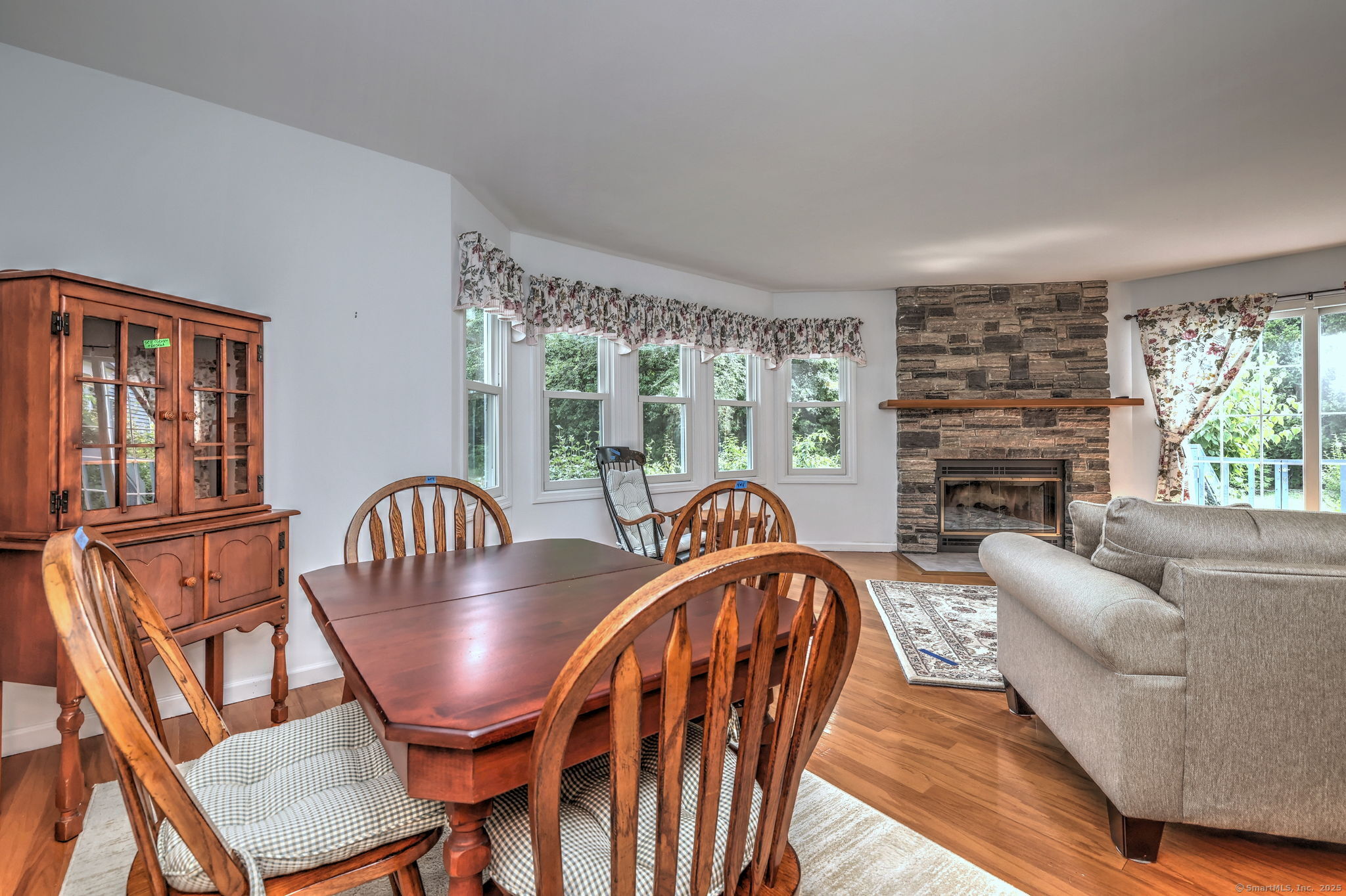 4 Manor House Lane 4