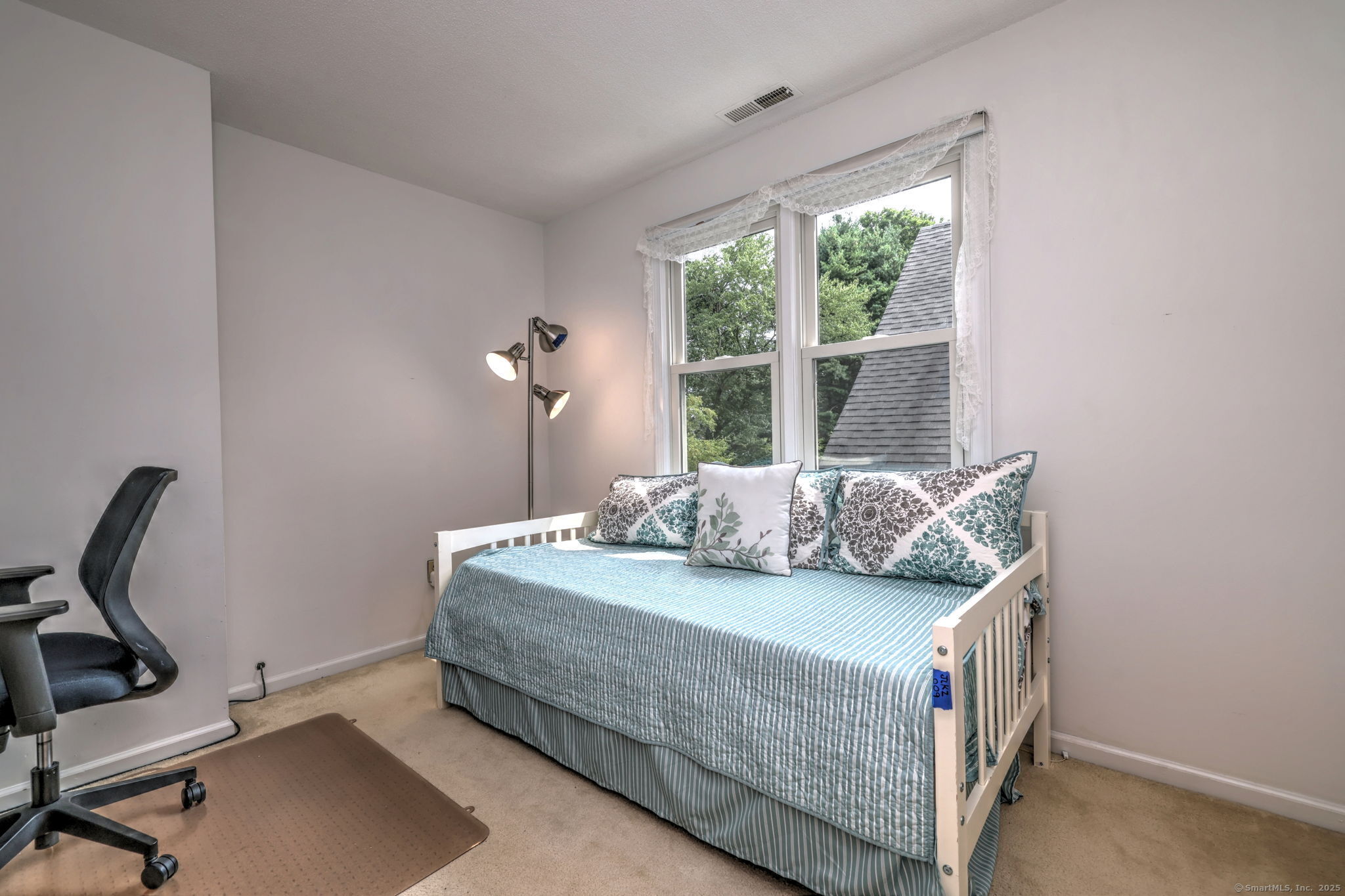 4 Manor House Lane 4