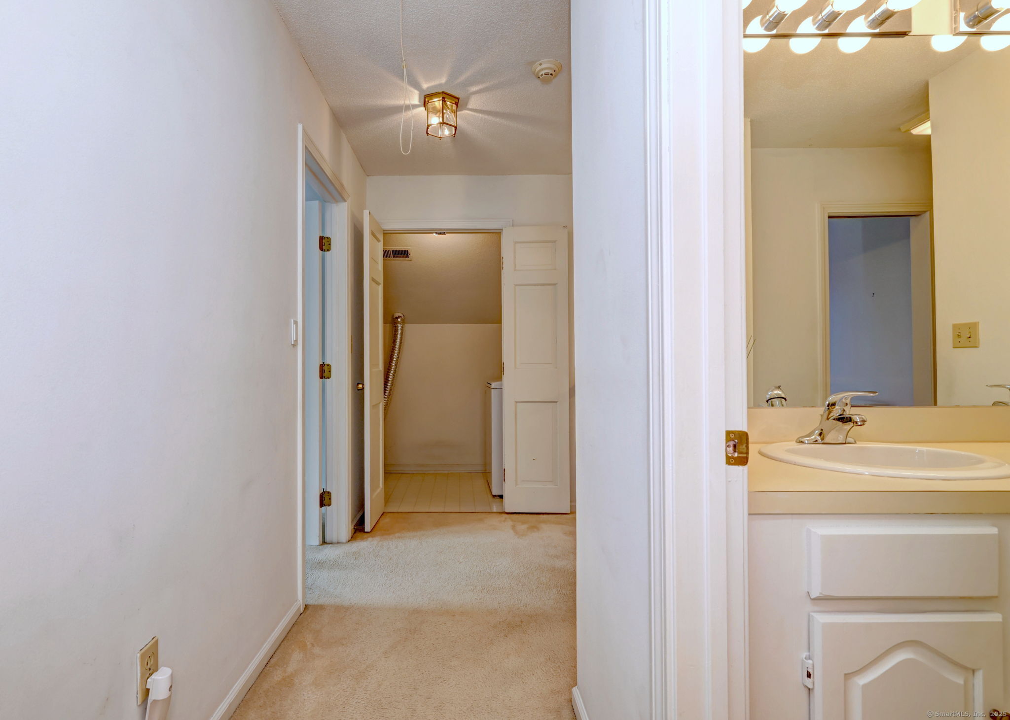 4 Manor House Lane 4